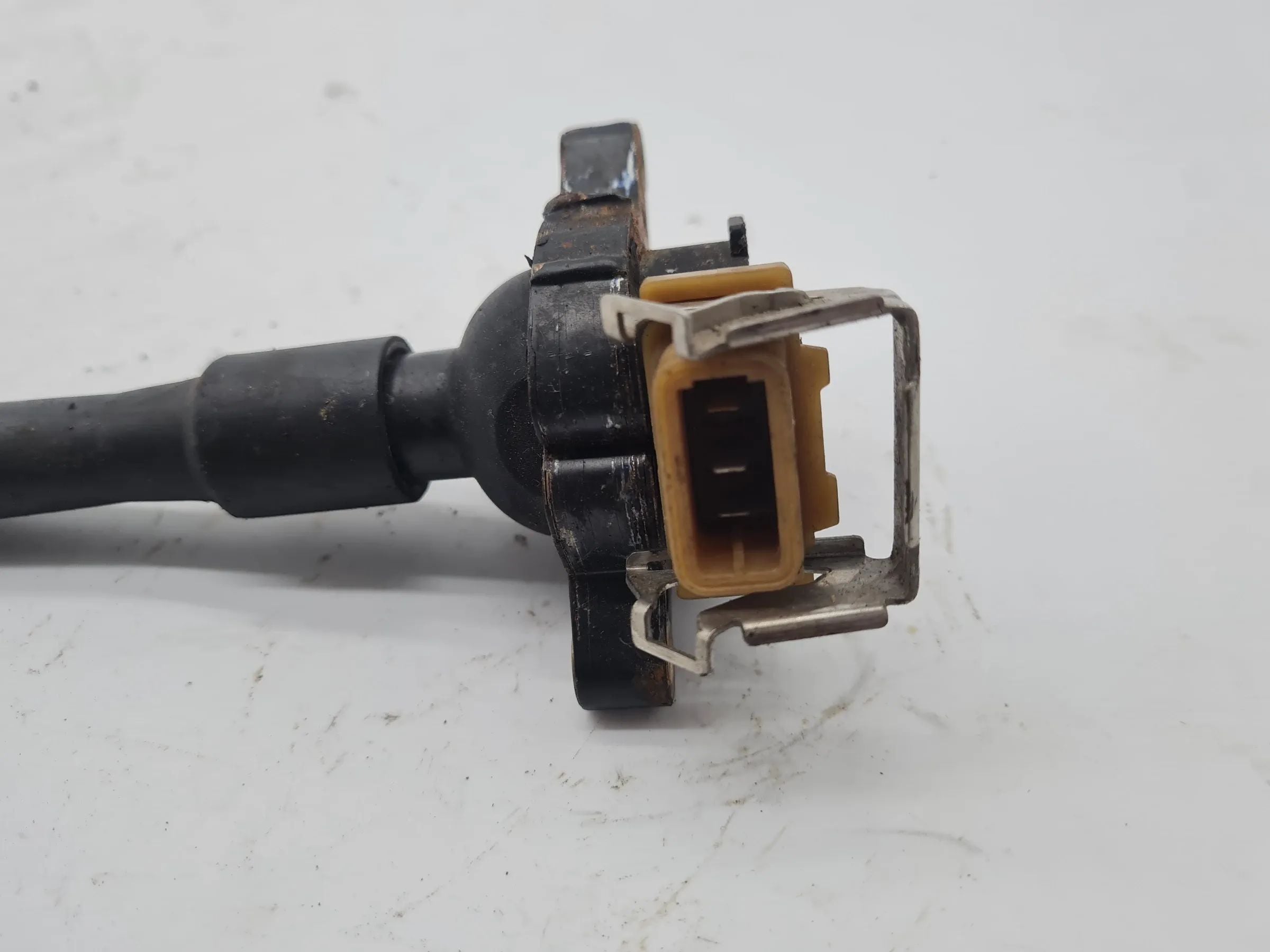 Original BMW 3 Series (E46) Ignition Coil 1748017