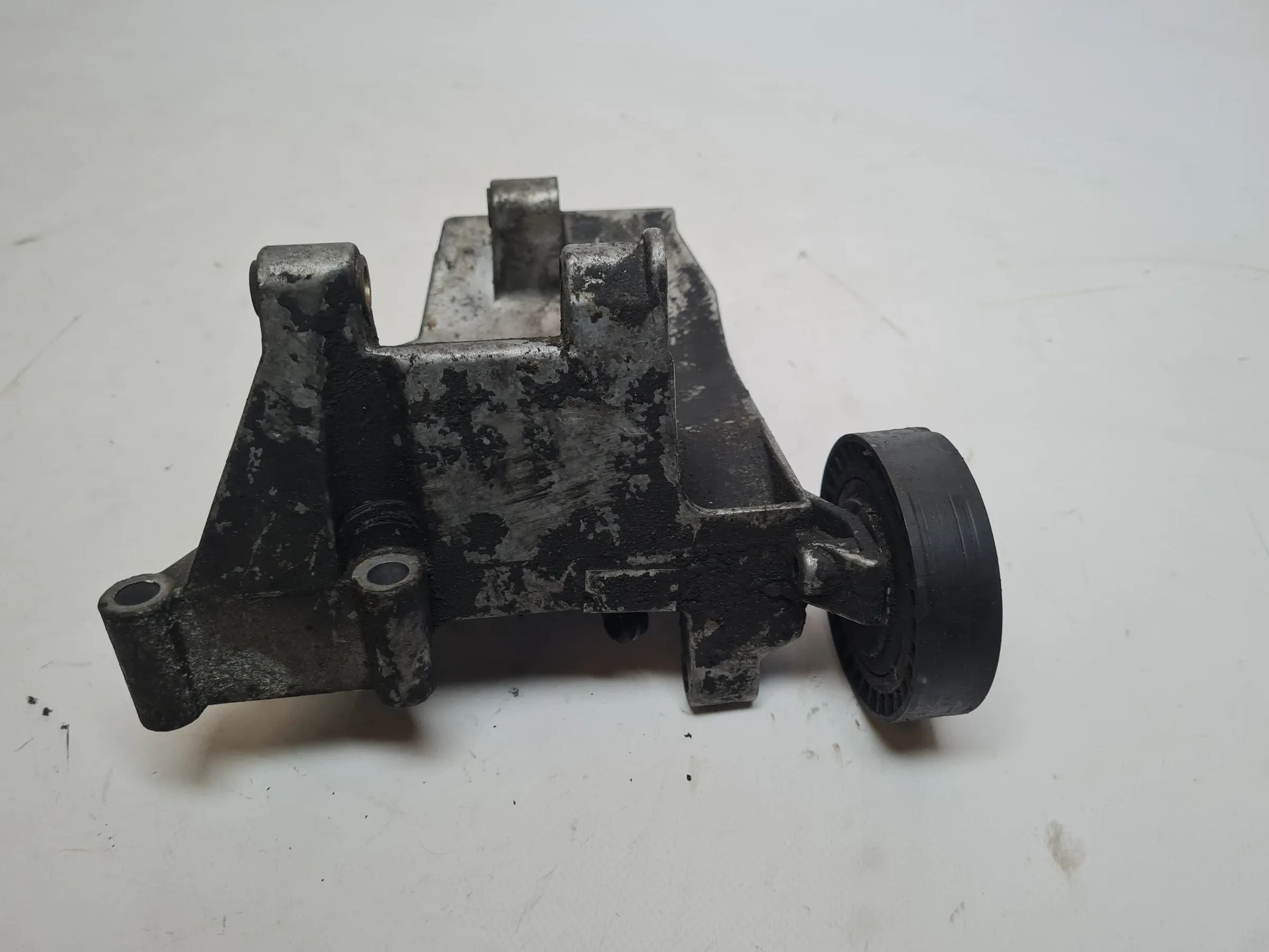 Original BMW 3 Series (E36) Engine Mount 64.55-1739627