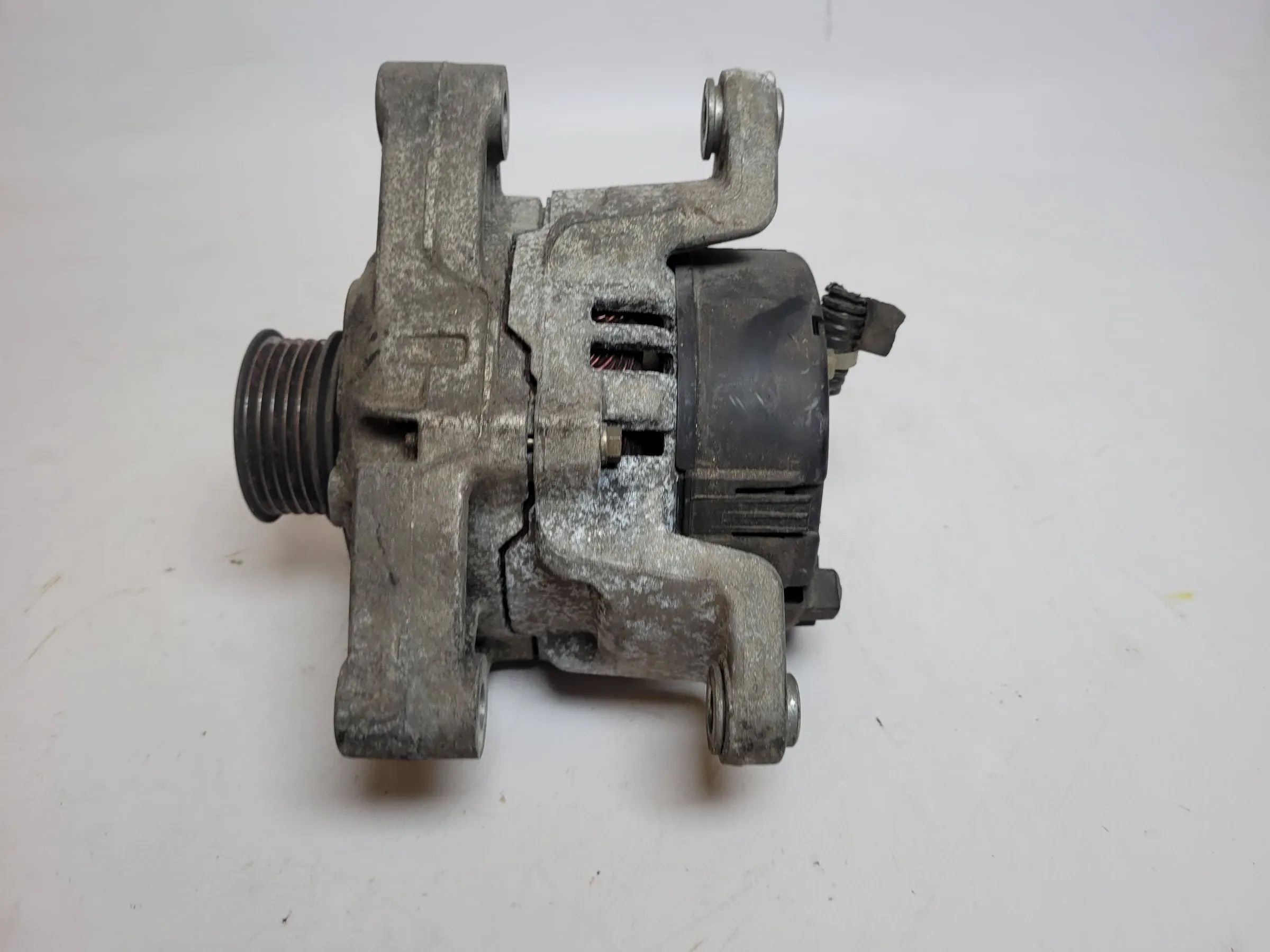 Original Opel Corsa B S93 Lichtmaschine 90561967