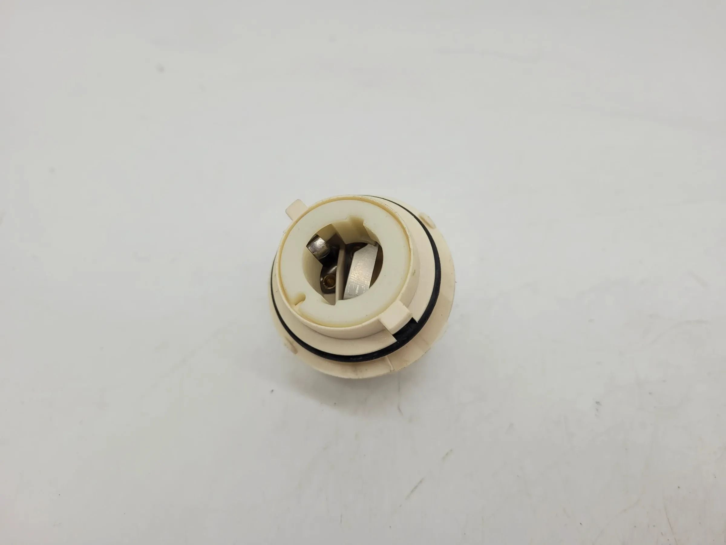 Volvo 940/760 Blinkleuchte Blinker Fassung 2 Vorne Links F734 C2086 T2