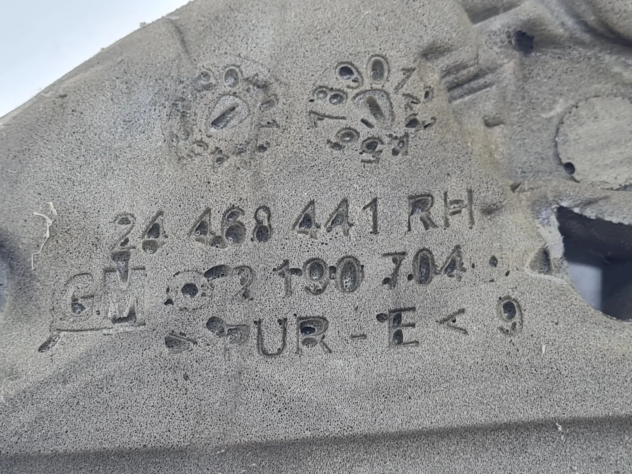 Original Opel Astra H (A04) Abdeckung Hochtöner Schaumstoff Rechts 24468441