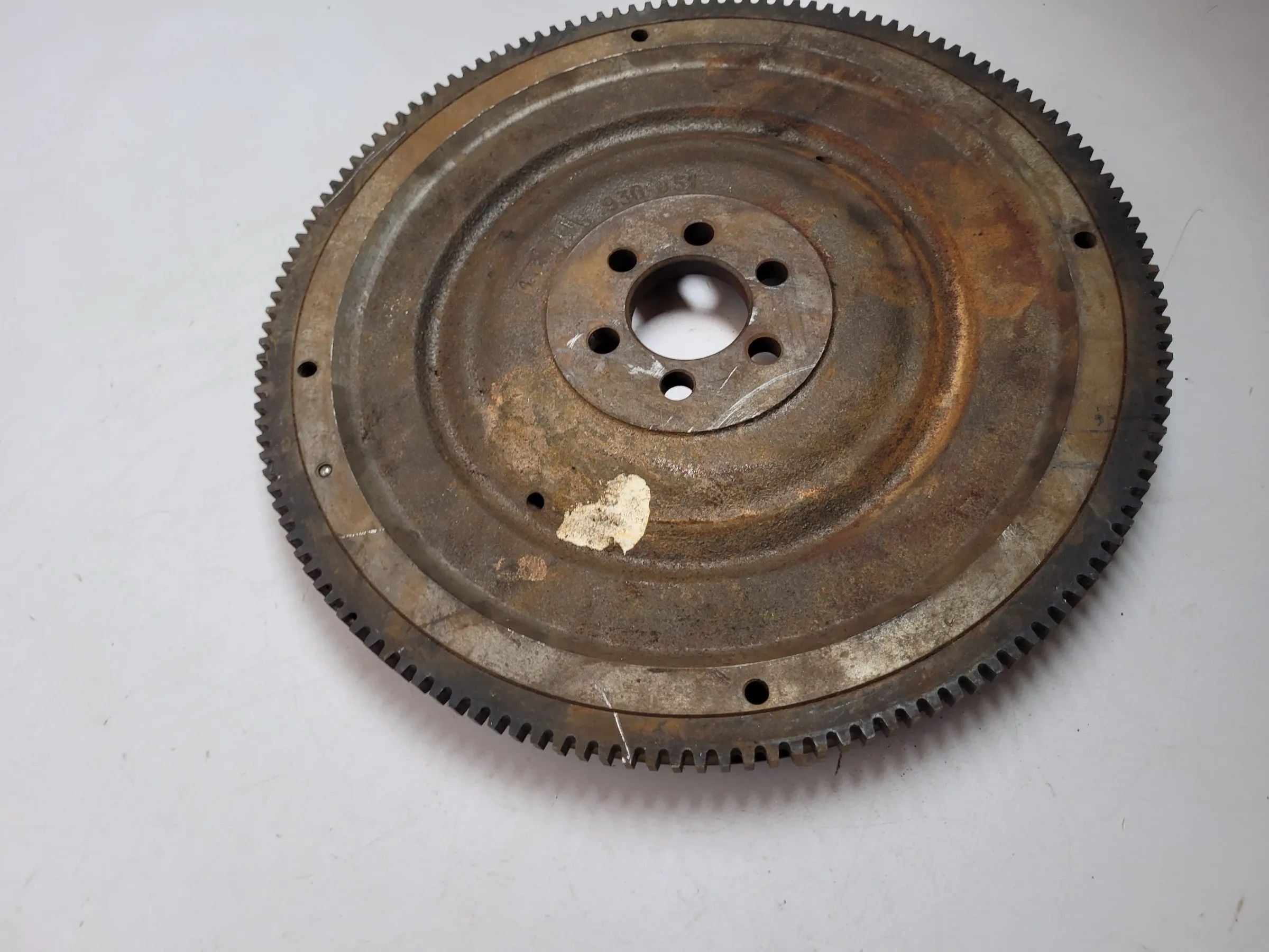 Original Opel Kapitän/Admiral/Diplomat B Schwungscheibe 8930051