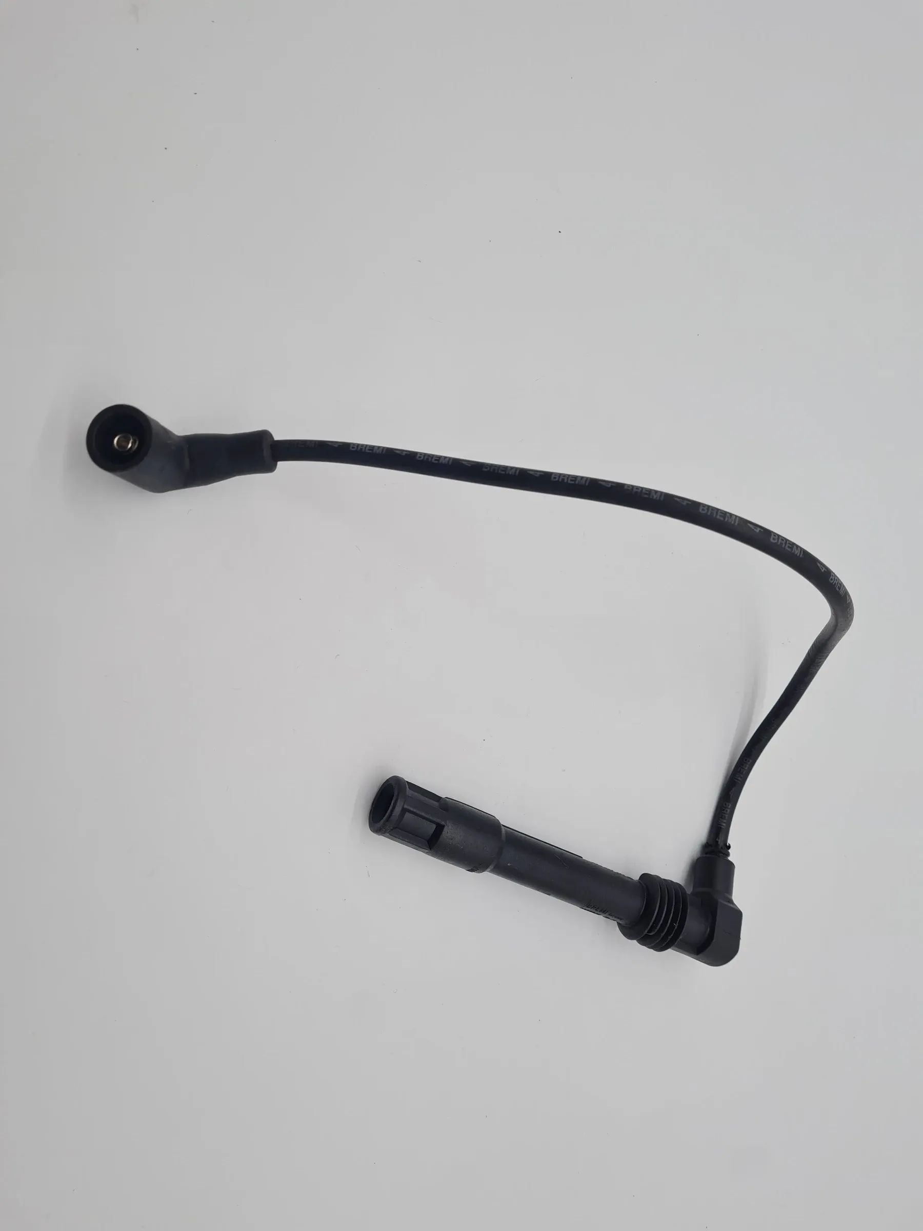 Original Audi A4/A6 VW Passat Zündkabel Zylinder 4 06A035255A / 13299/5