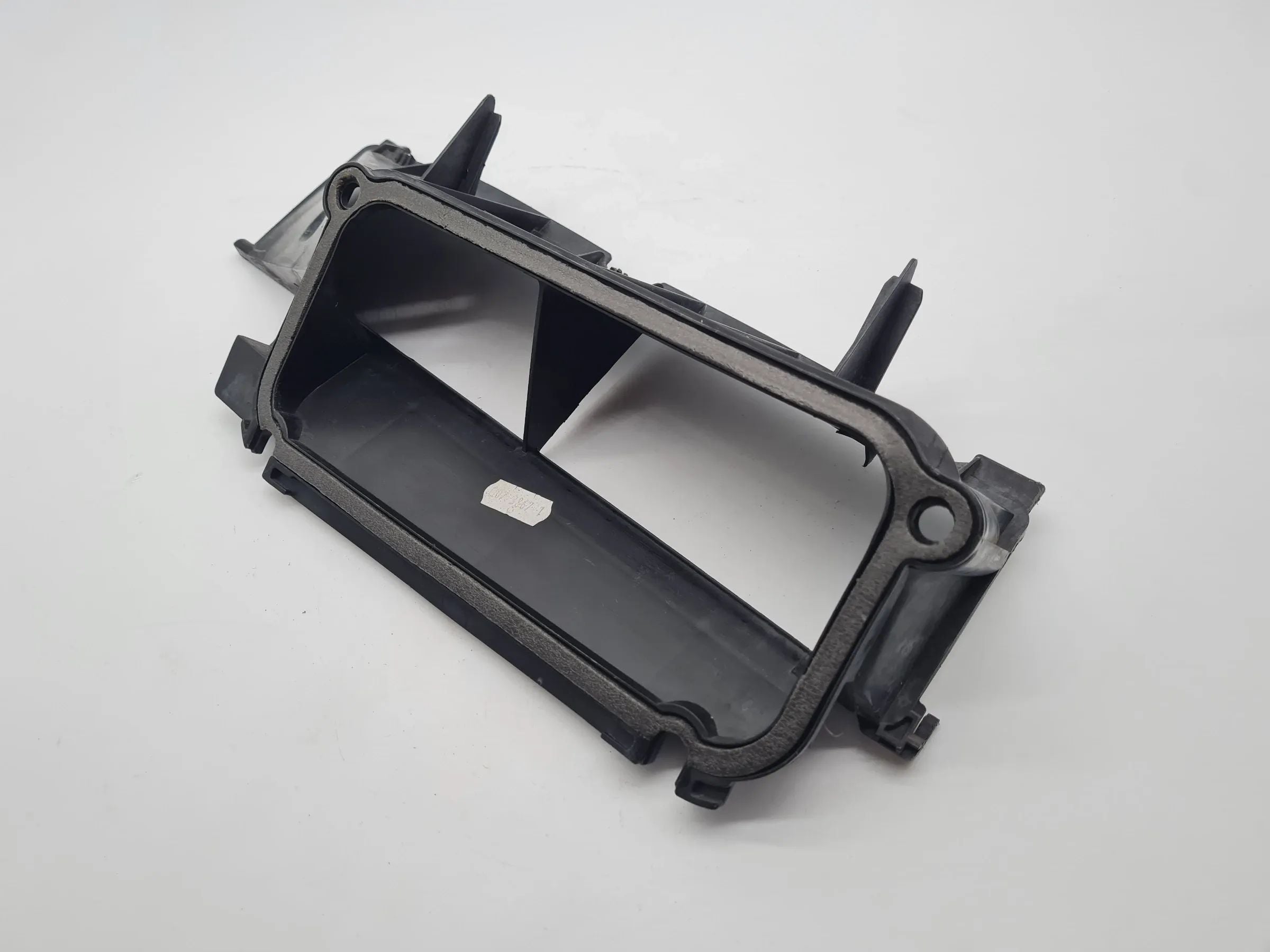 Original Mercedes-Benz C-Klasse (W203) Gehäuseteil Staubfilter A2038303203