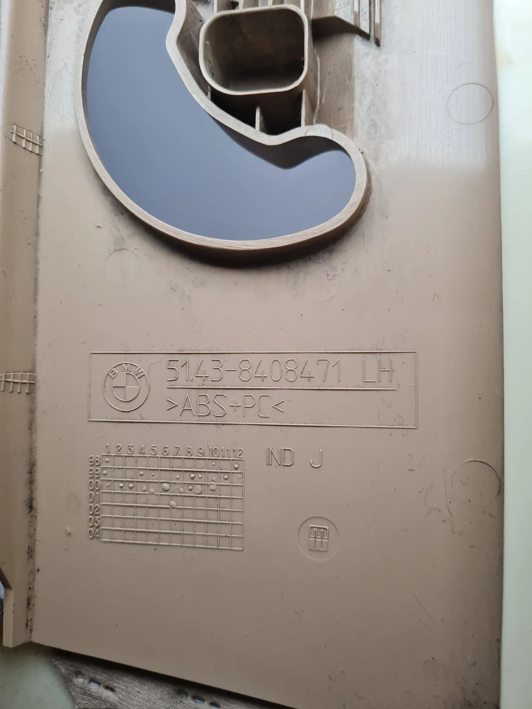 Original BMW X5 (E53) Säulenverkleidung Links 8408471