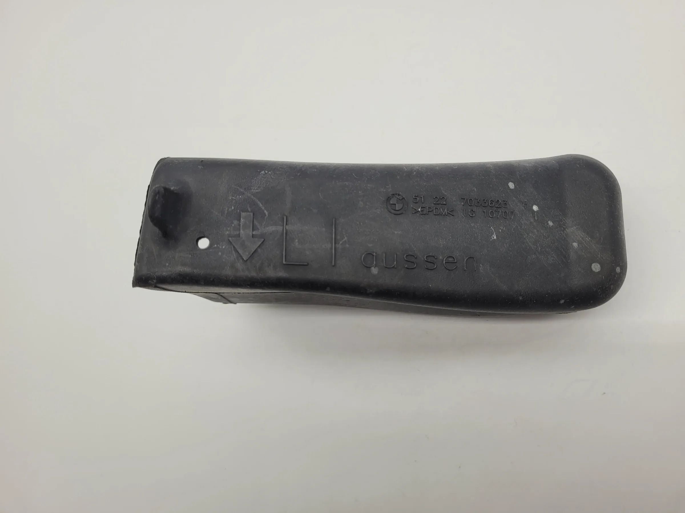 Original BMW 5er (E60/E61) Cover/Tülle Türfangband R/L 51.22-7 033 623