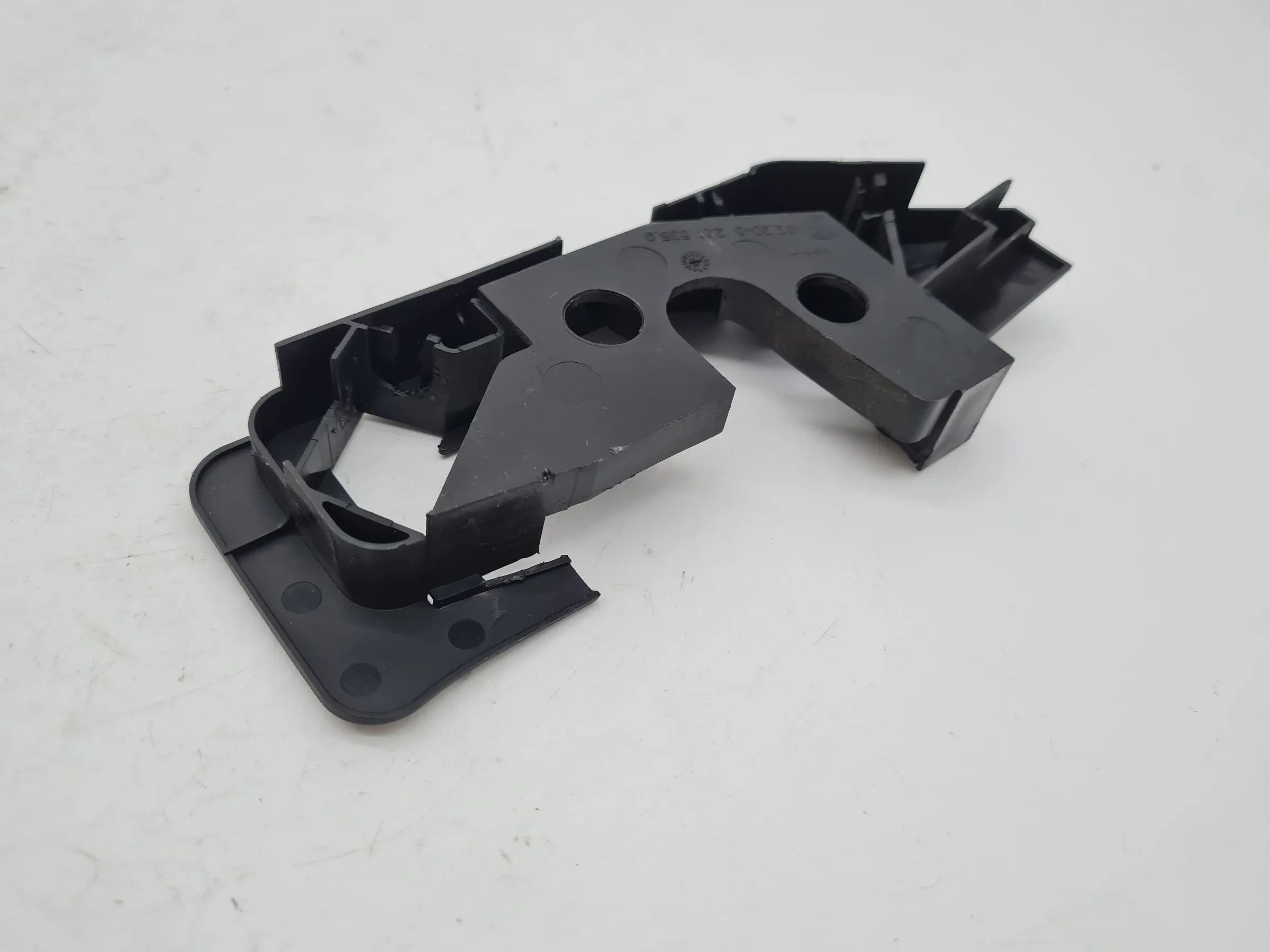 BMW 5er Touring E39 Sitzschloss Abdeckung Hinten Links 52.20-8221535.9 Original
