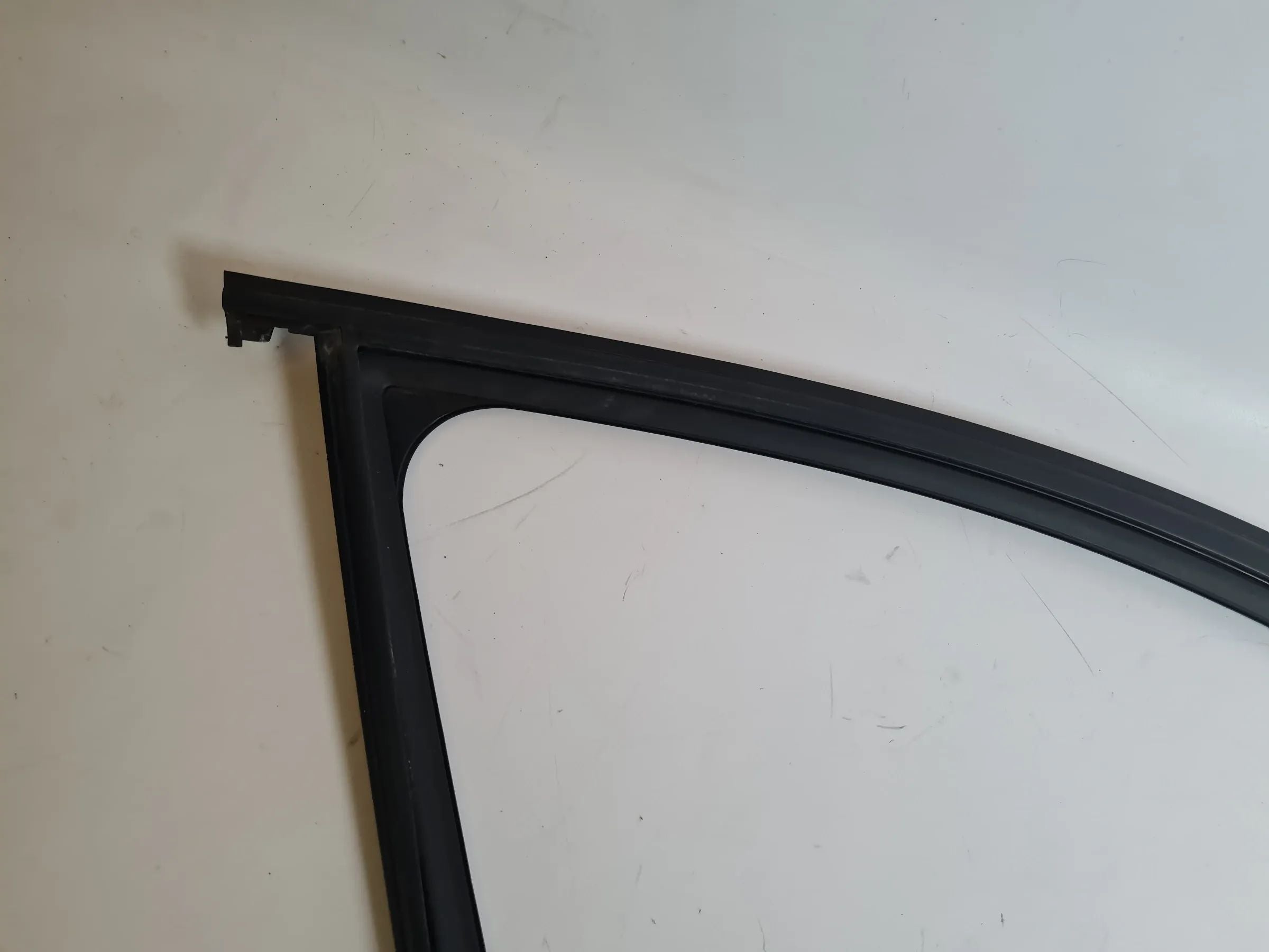 BMW 3er Touring E91 Fenster Dichtung Gummi Vorne Rechts 16850 Original