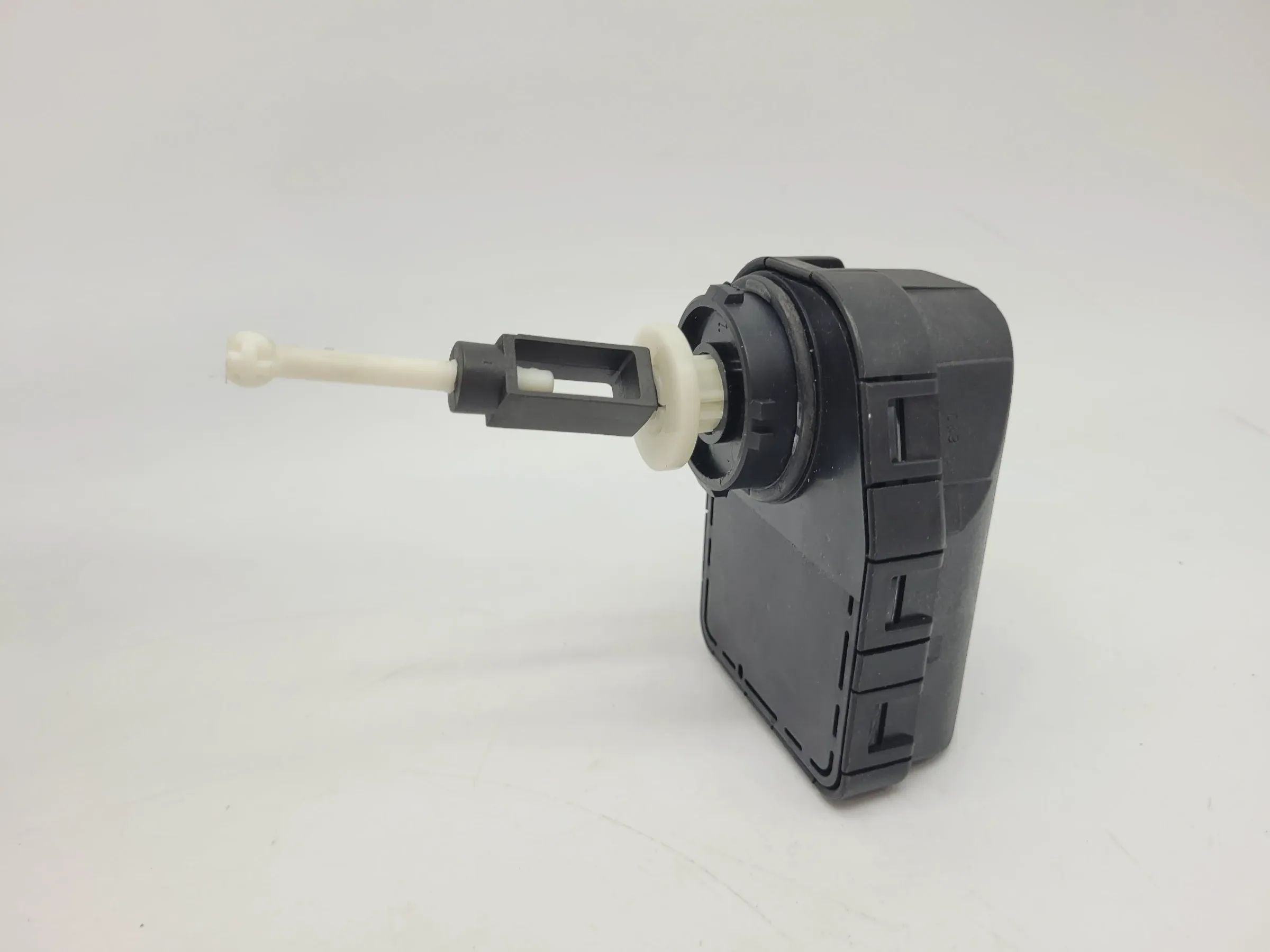Mercedes E-Klasse W210 Scheinwerfer Stellmotor LWR L/R 00745700 (Original)