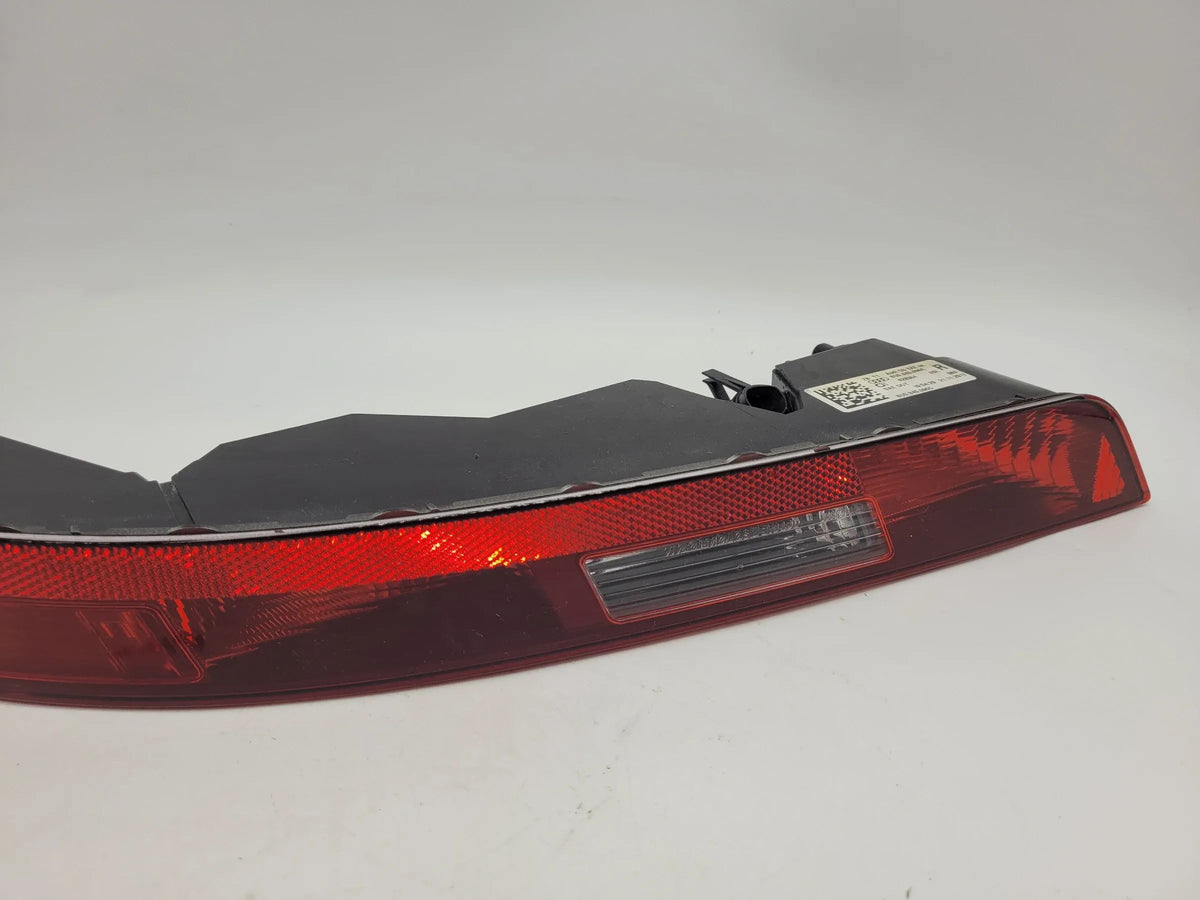 Original Audi Q3 (8UB/8UG) Rückleuchte/Rücklicht Links 8U0945096C