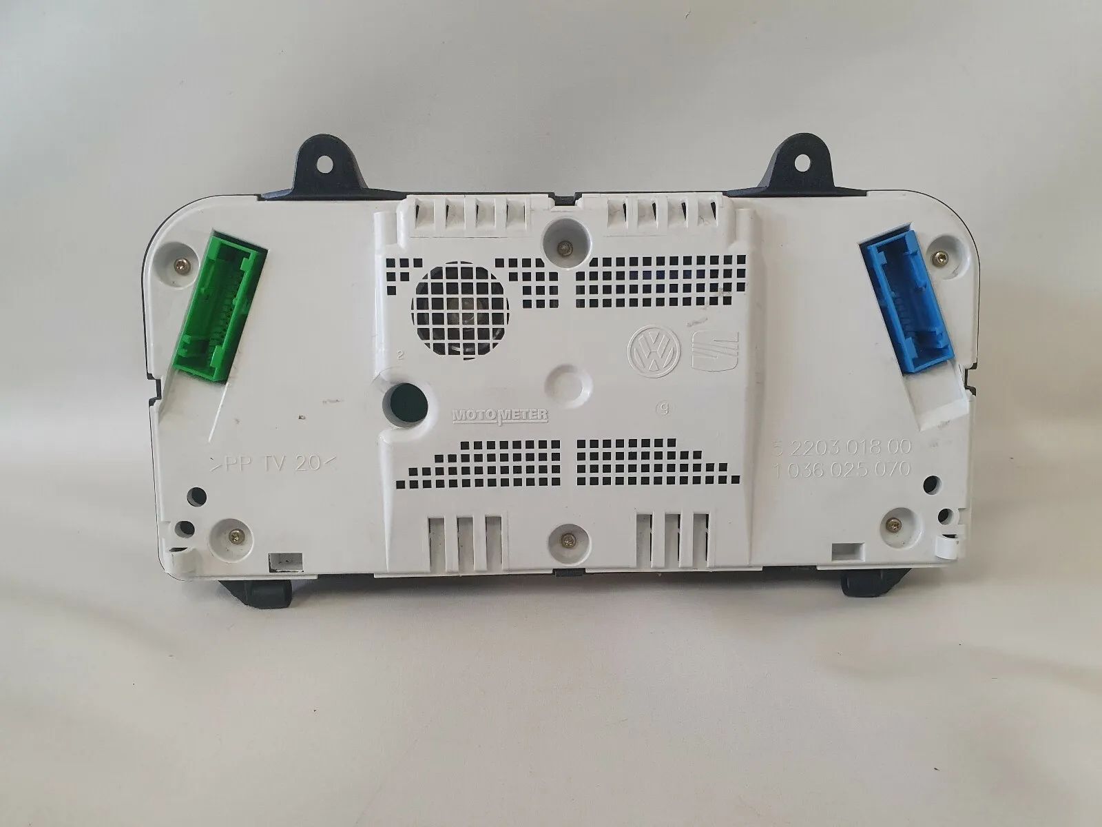 original SEAT Arosa 6H 1.4 MPI speedometer instrument cluster 6H0920800 7DE RB4 