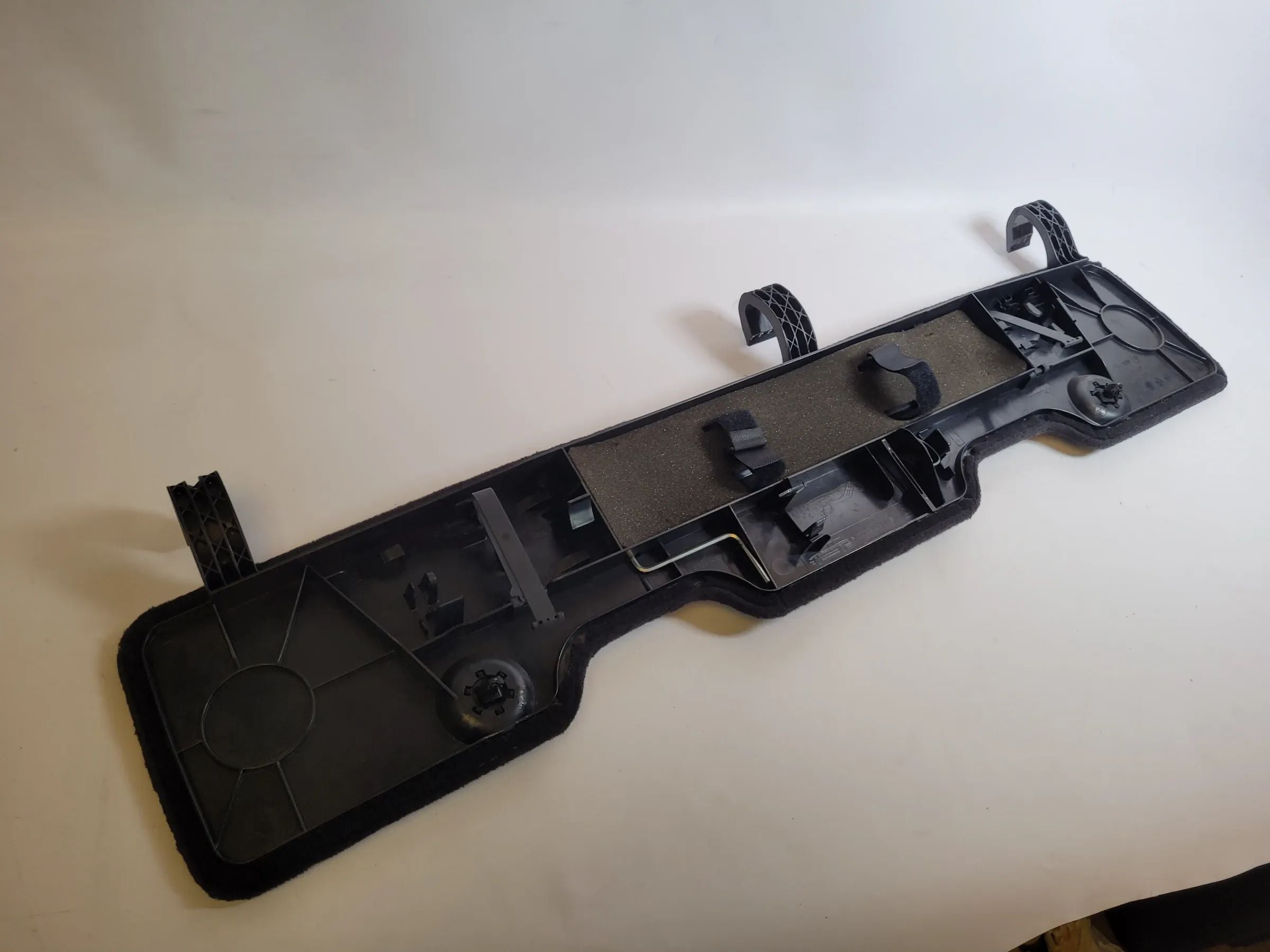 BMW 5er Touring E39 Abdeckung Verkleidung Werkzeugkasten 8194671 Original