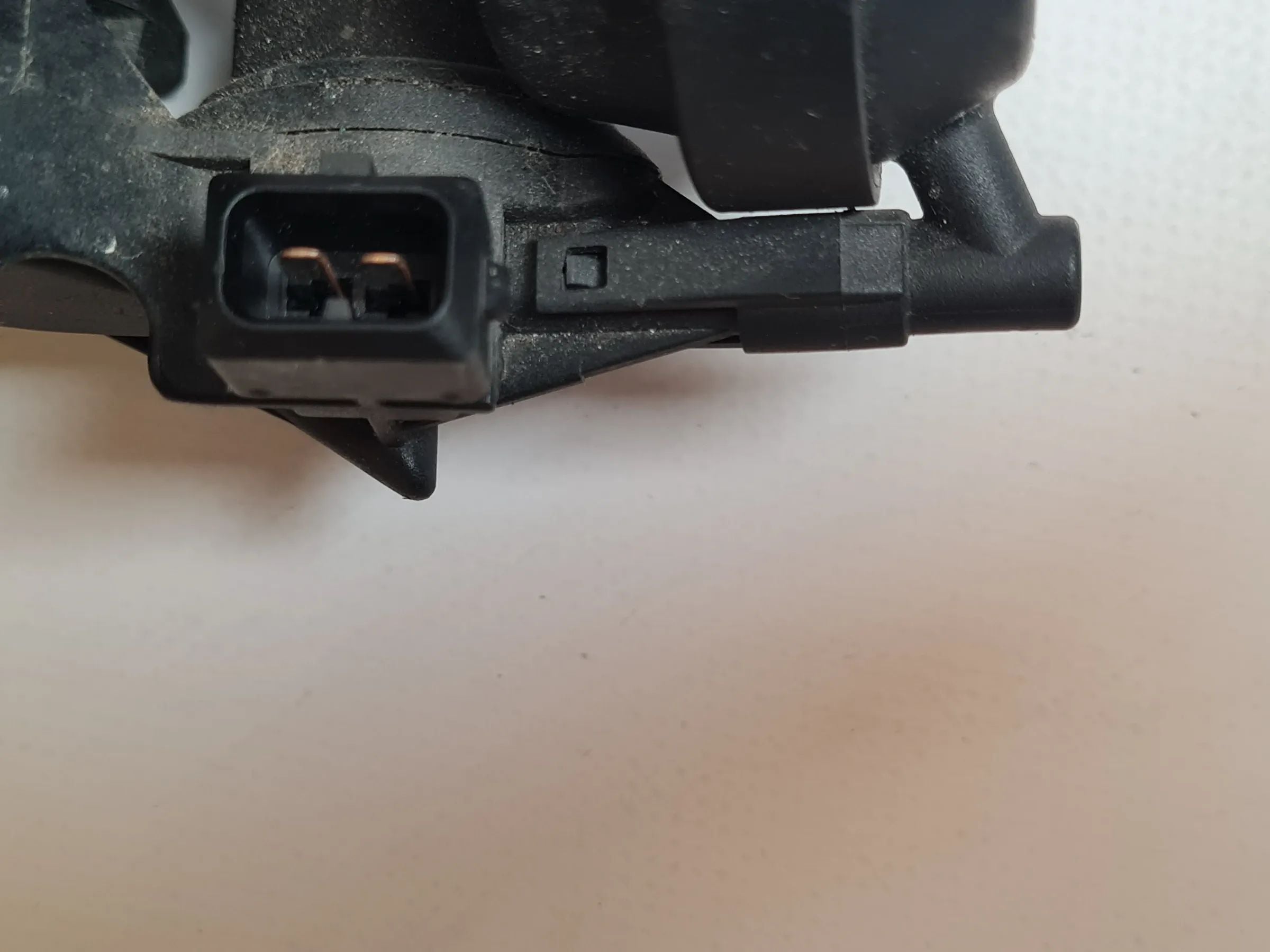 BMW 3 5 7 X5 er E46 E53 E60 E65 E83 M54B30 Verstelleinheit DISA 7544805 Original