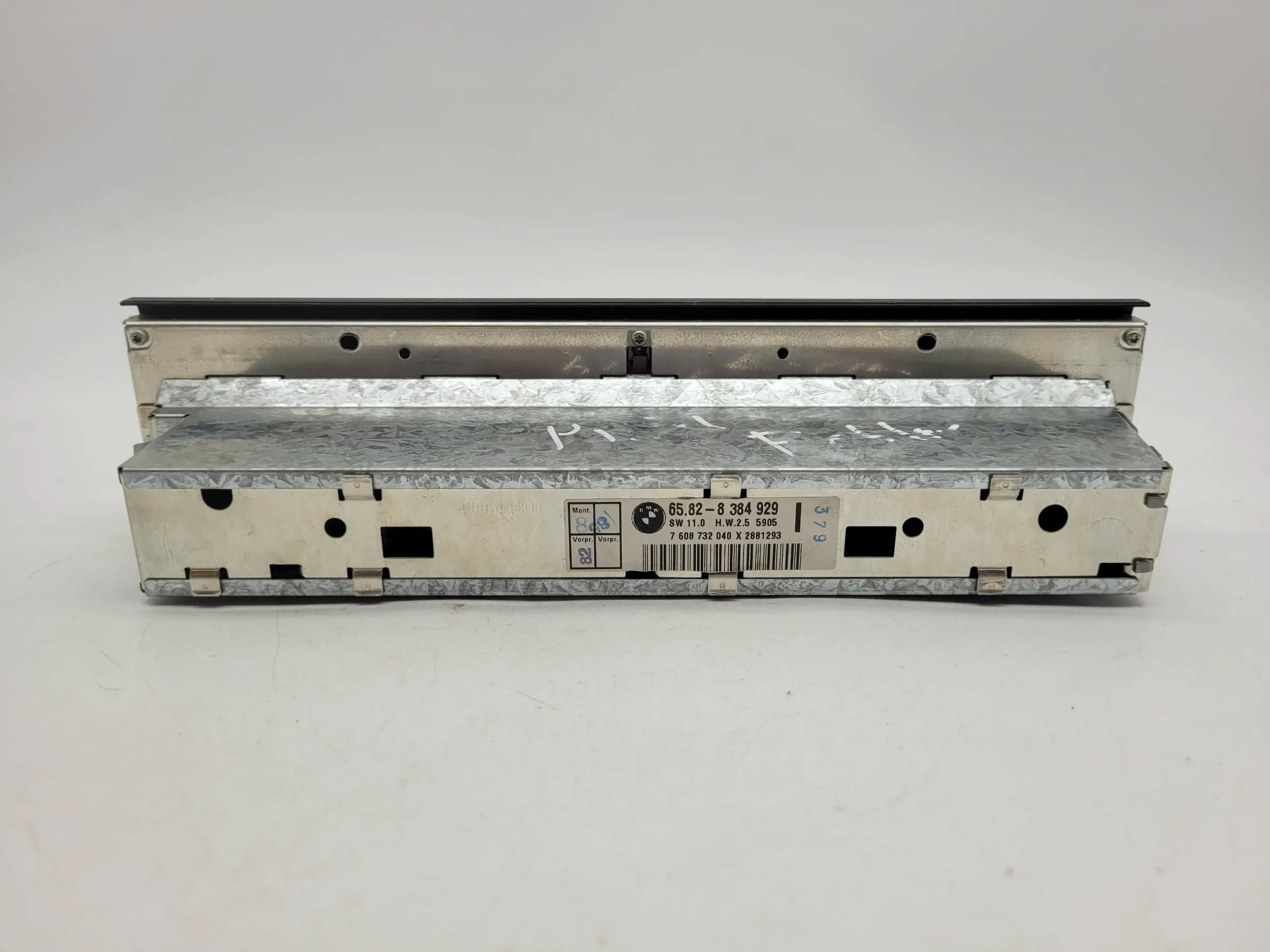 BMW 5er Touring E39 Display Bordcomputer Radio 65.82-8384929 Original