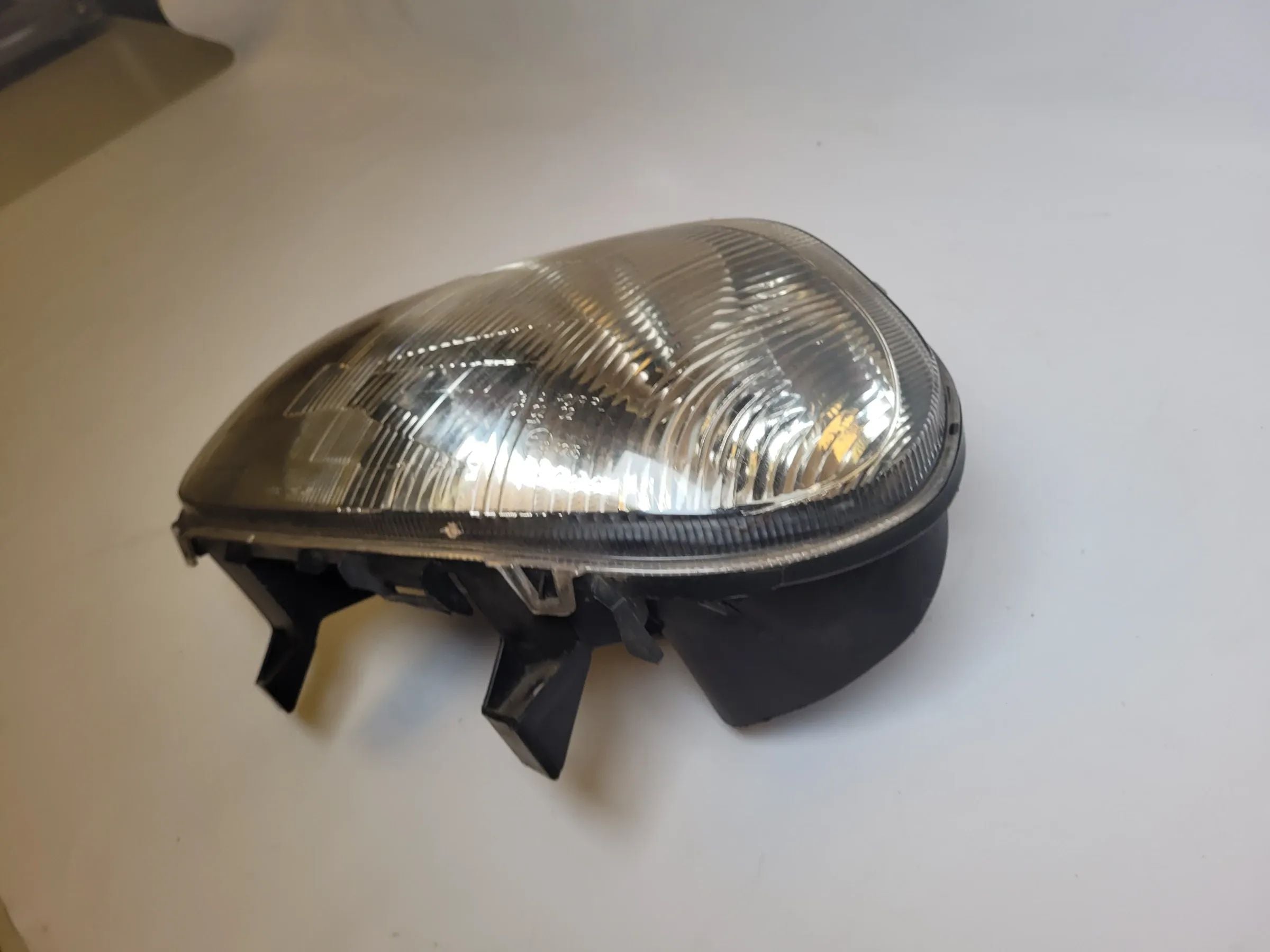 Renault Clio II 2 BB/CB Scheinwerfer/Frontleuchte Links 20-5492