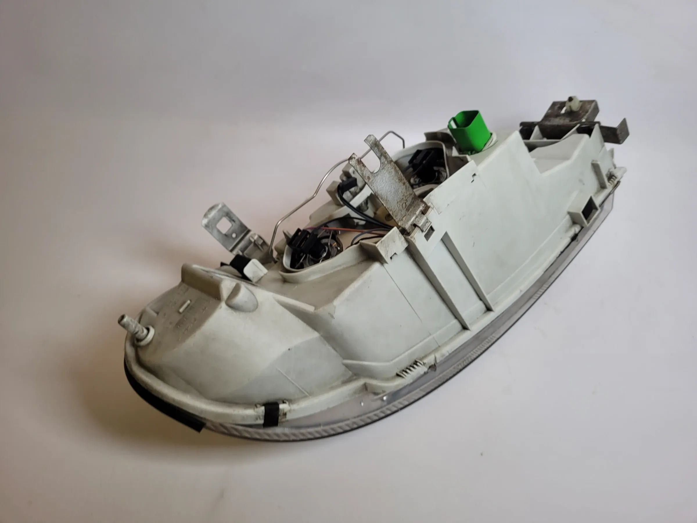 Ford Mondeo II 2 BAP/BNP Scheinwerfer/Frontleuchte Links 0301098205 Original