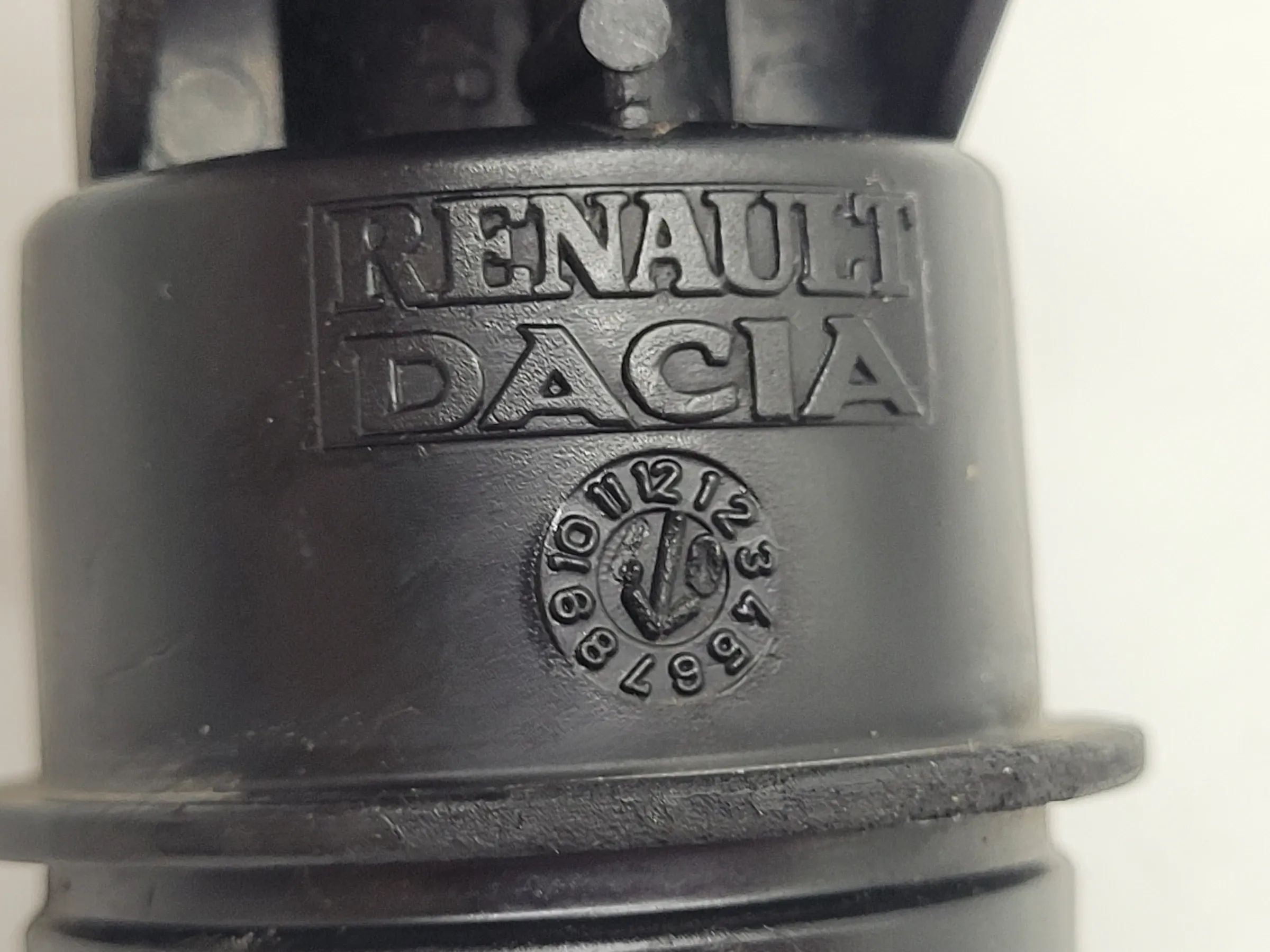 Dacia Logan LS/KS Scheinwerfer Stellmotor LWR L/R (8200211006) (Original)