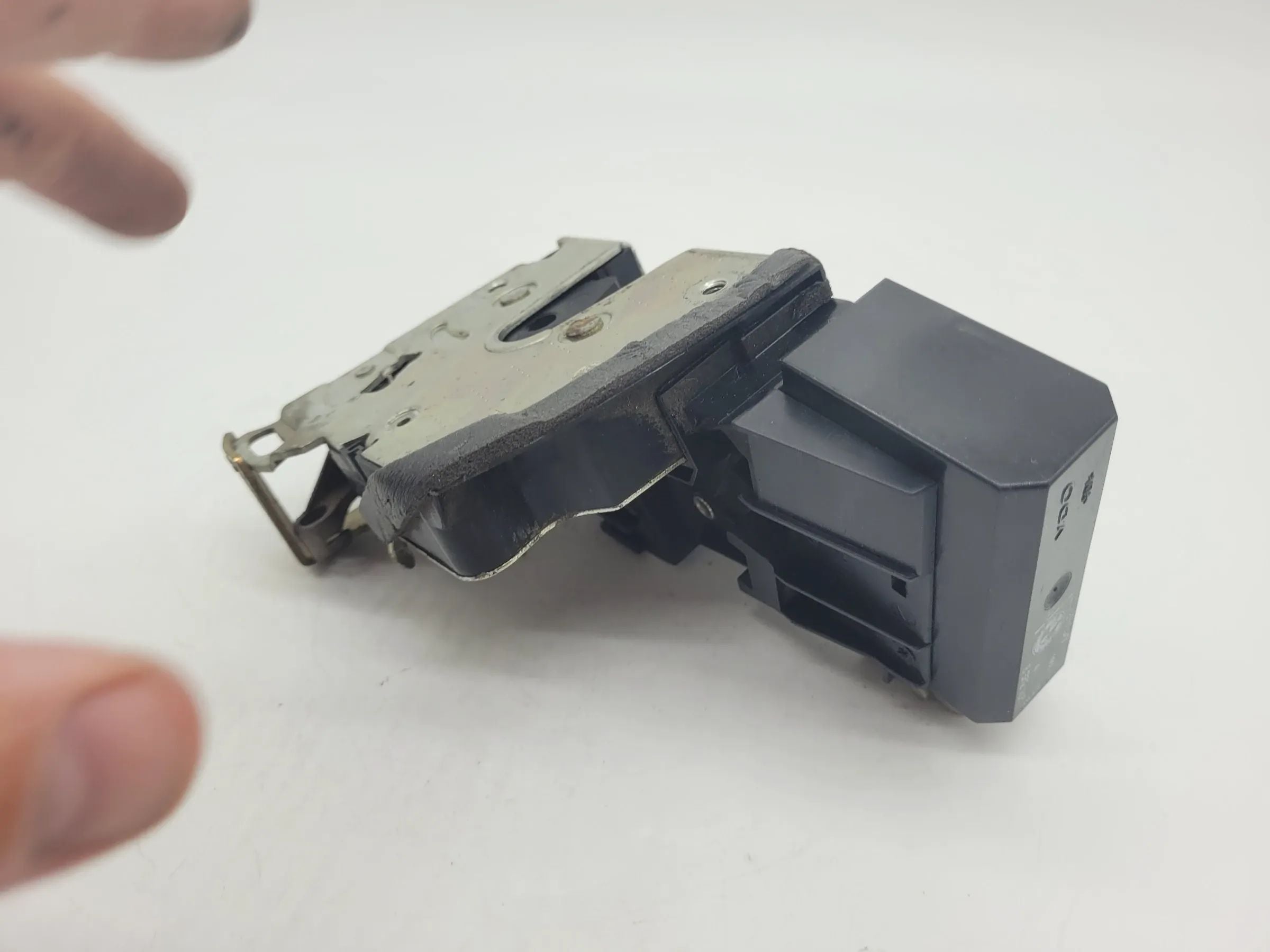 BMW 5er Touring E39 Türschloss mit Stellmotor Rechts Hinten 8166246 (Original)