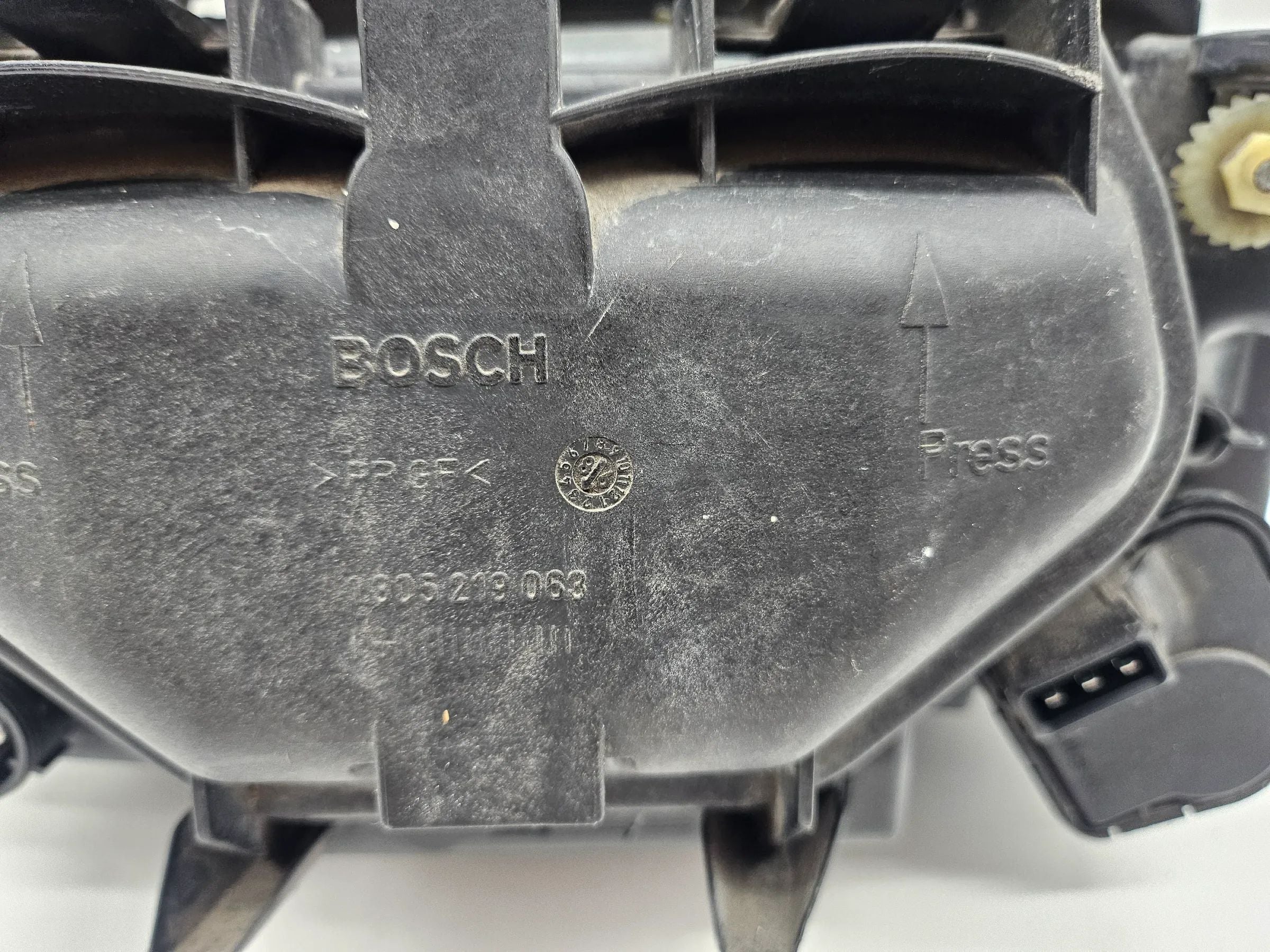 Phare avant gauche 8D0941003E / 0301094201 Audi A4 8D an 98