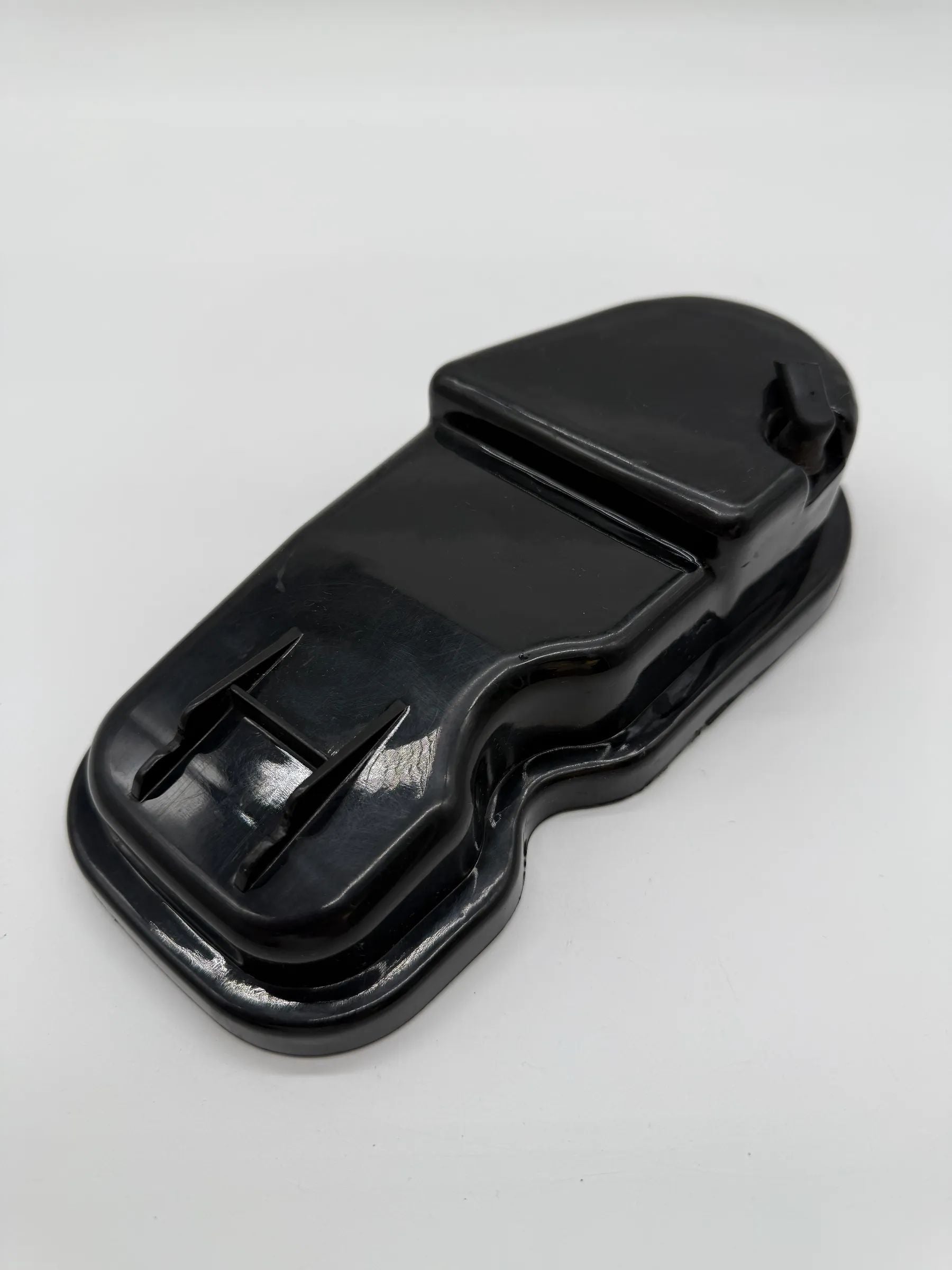 Крышка фары левая VW Поло 6N 304411139L(ABD325)