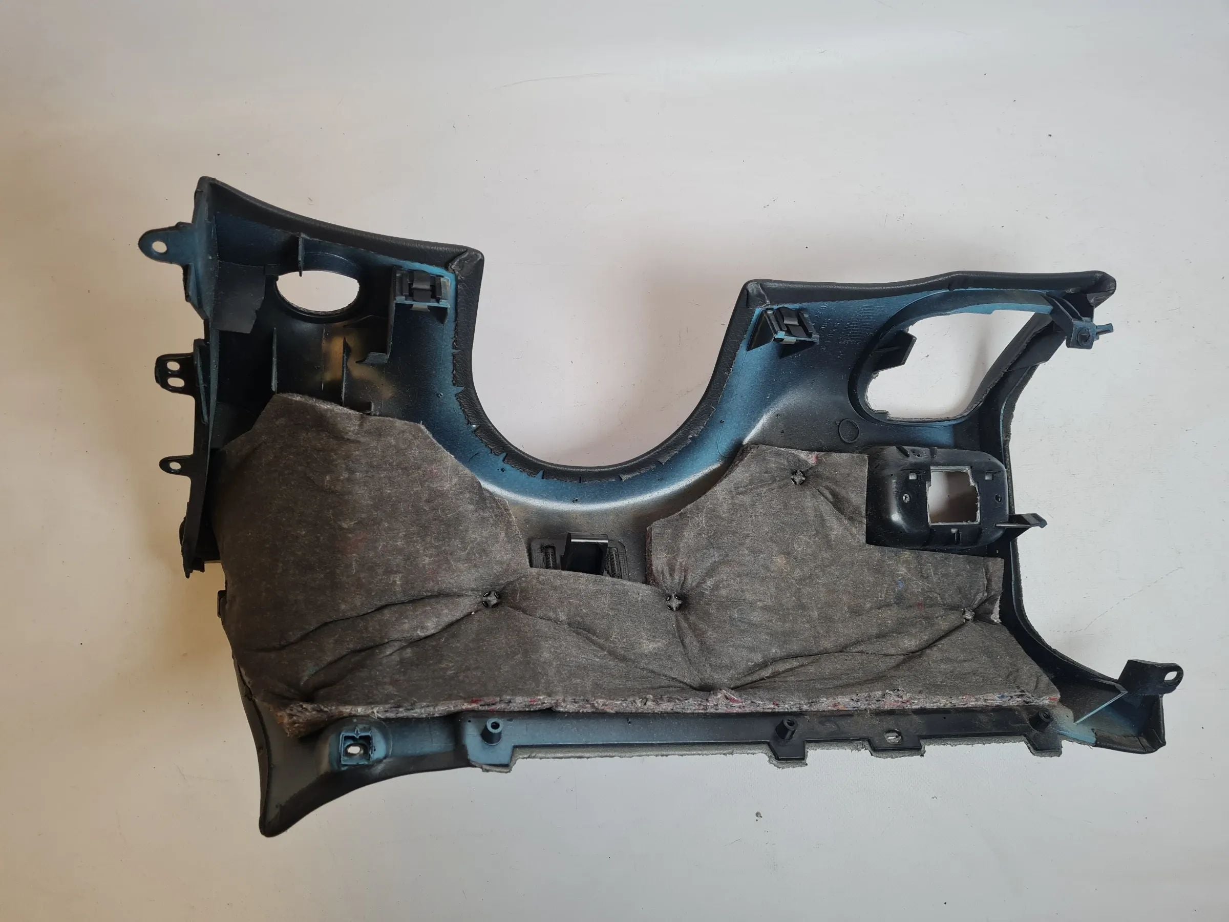 Original Mercedes-Benz C-Klasse Abdeckung Armaturenbrett Links A2036802387