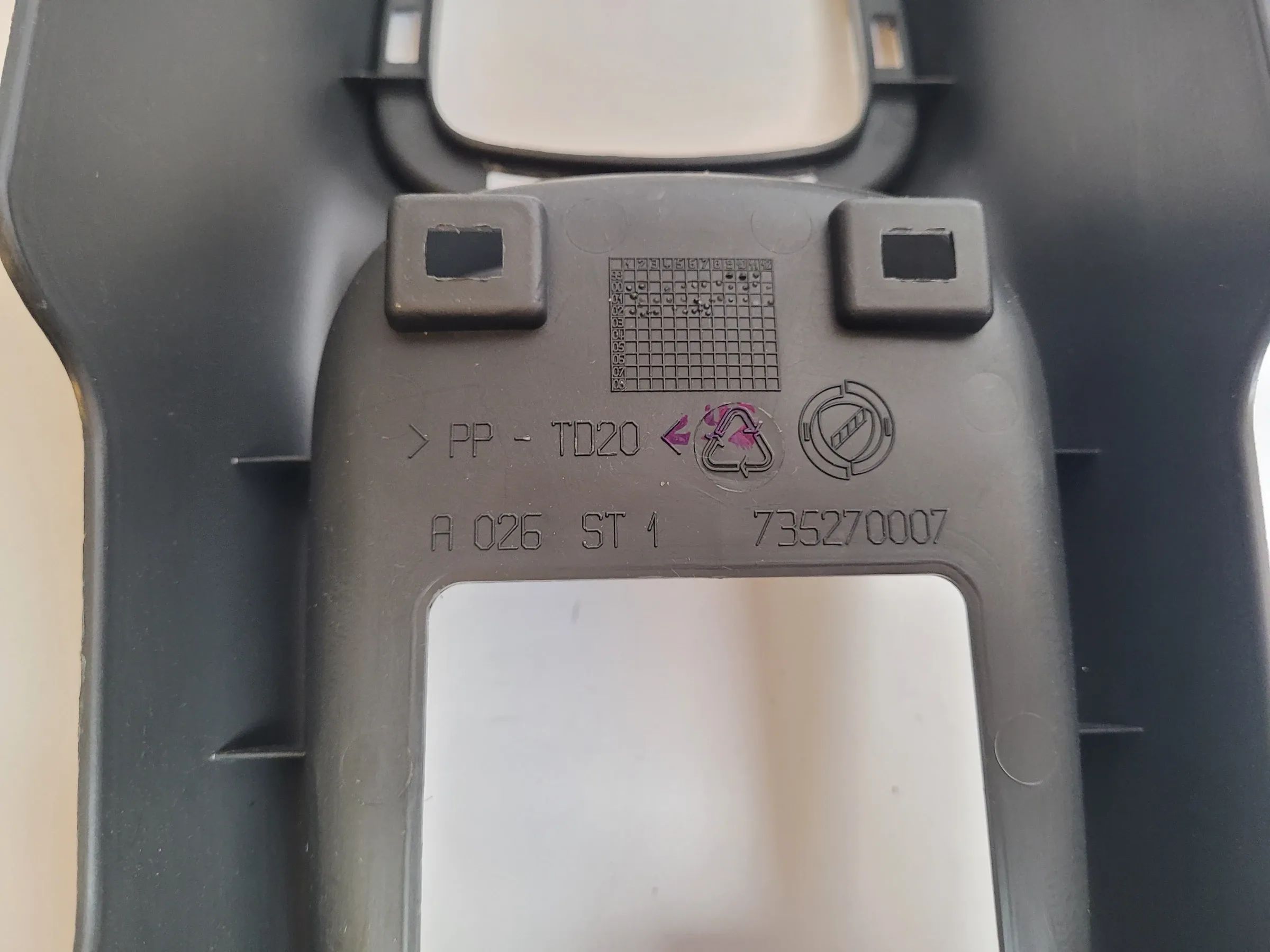 Original Fiat Punto (188) Mittelkonsole Abdeckung Verkleidung 0751880293