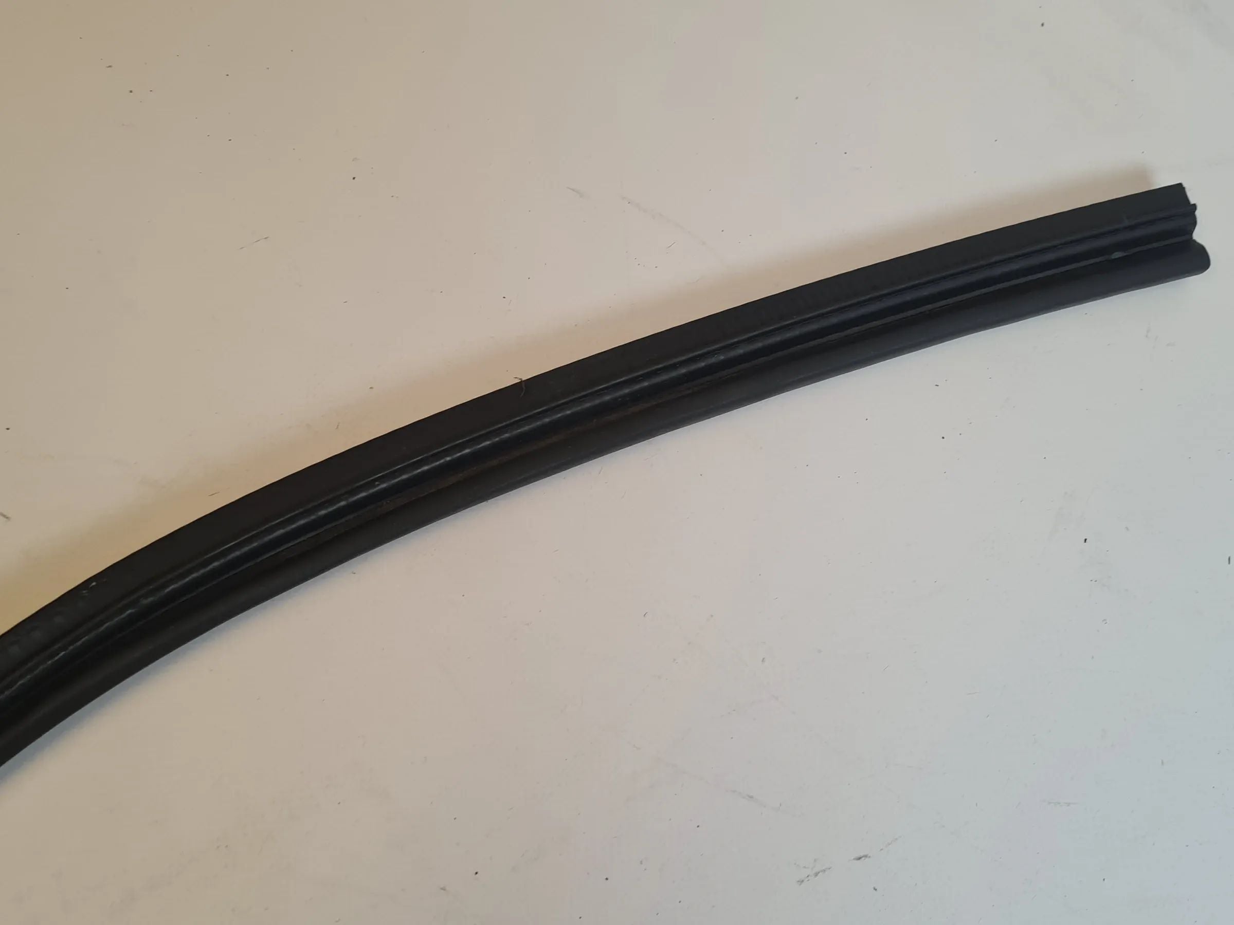 Original Mini One (R50/R53) Türdichtung Fenster Dichtung Innen Links
