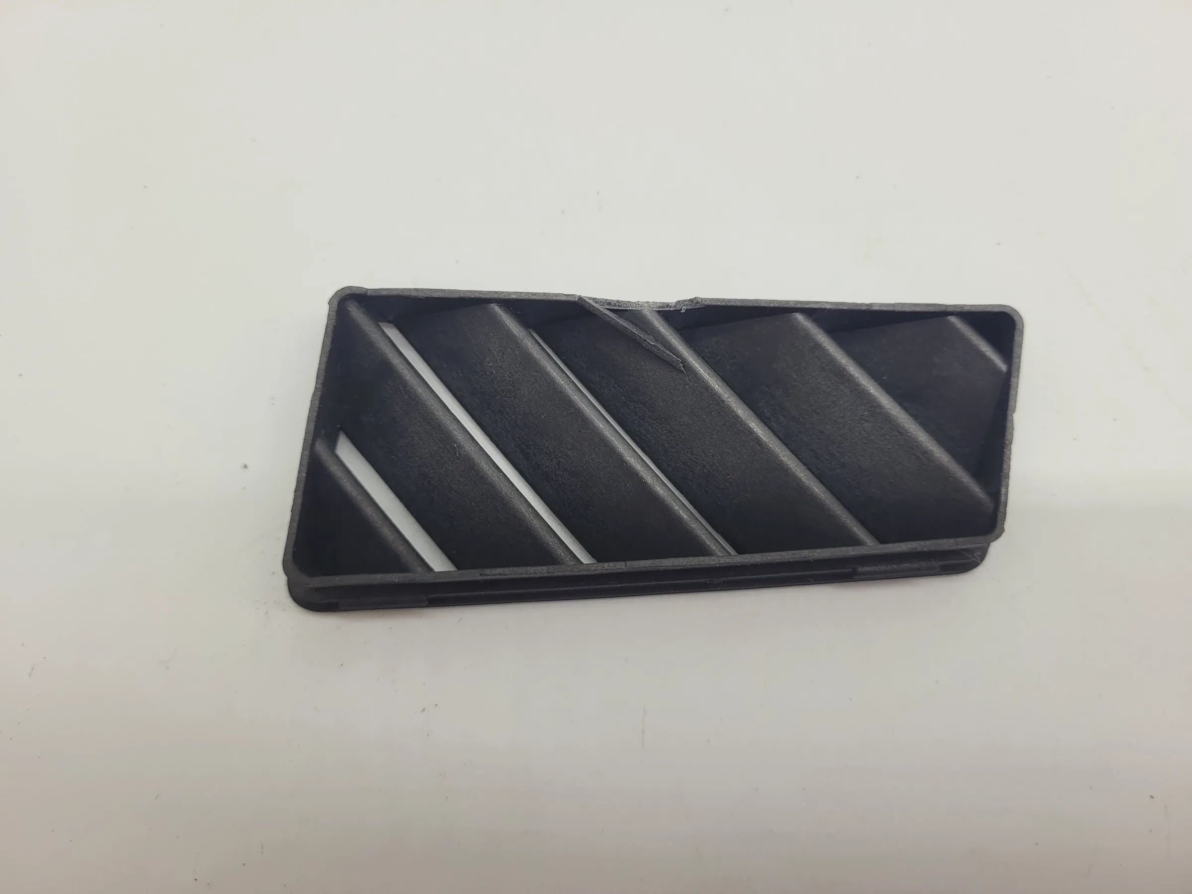 Original Audi A4 (8E/B6/B7) Luftgitter Blende Armaturenbrett Links 8E0819793B