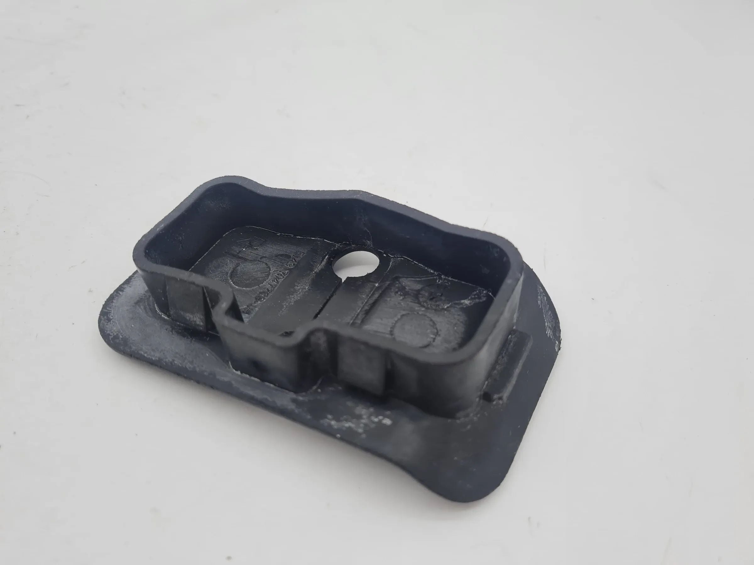 Original Mini One (R50/R53) Blende Abdeckung Fangbügel Rechts 51.43-7047766-04