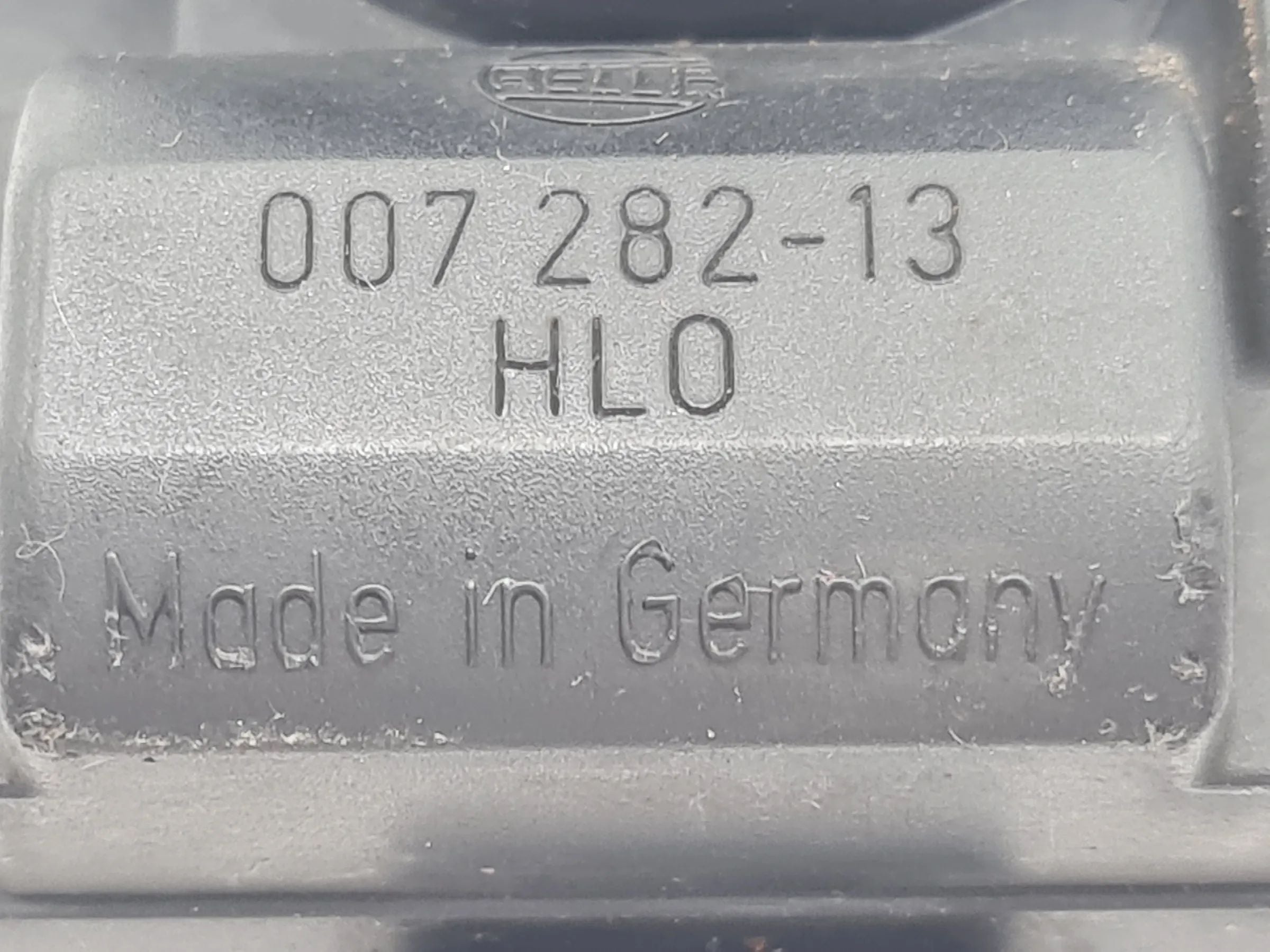 Original Audi A3 (8L) Scheinwerfer Stellmotor LWR L/R 8L0941295