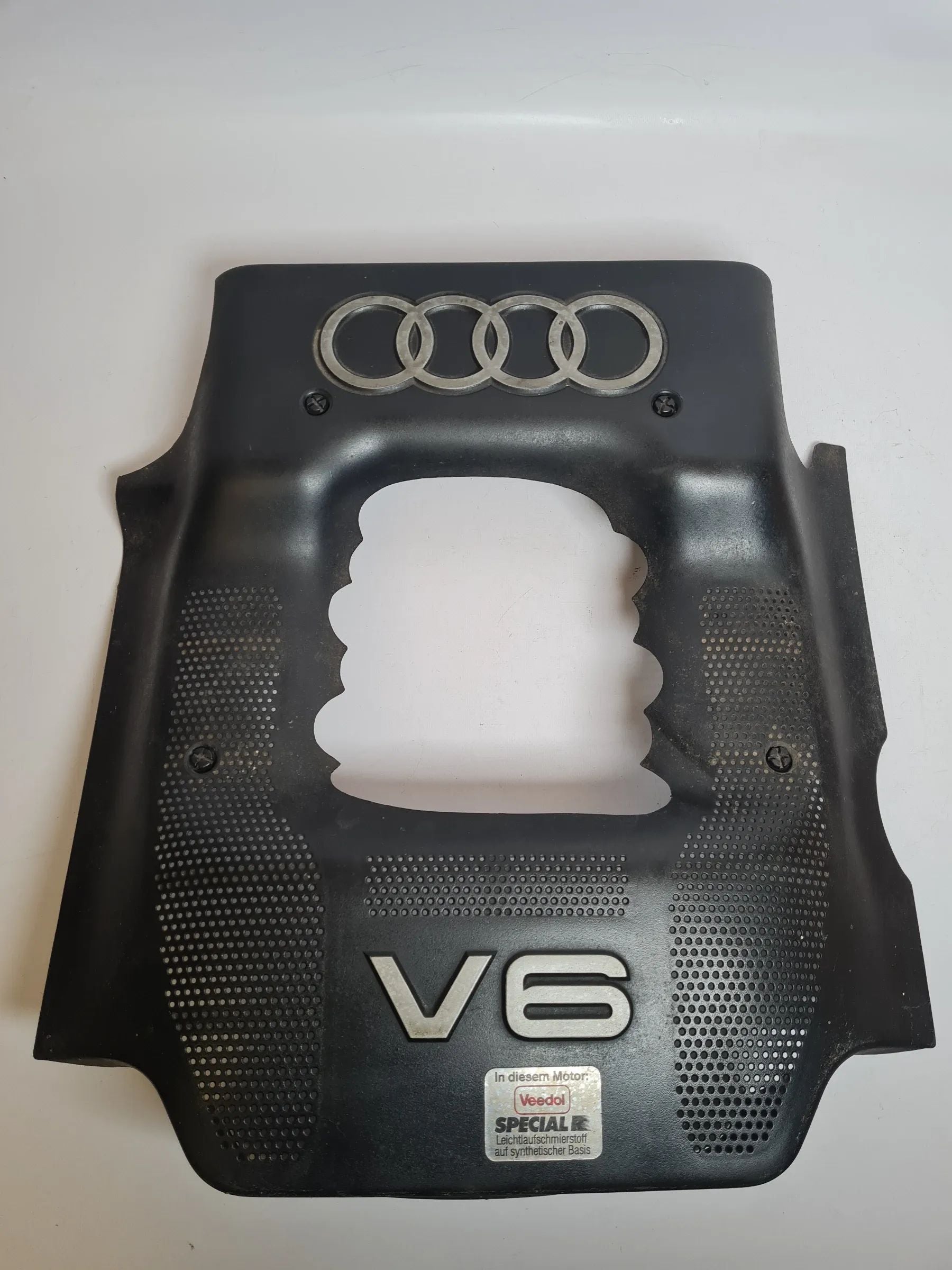 Original Audi A6 (4B2/4B4) 2.4 V6 Motorabdeckung 078103927F