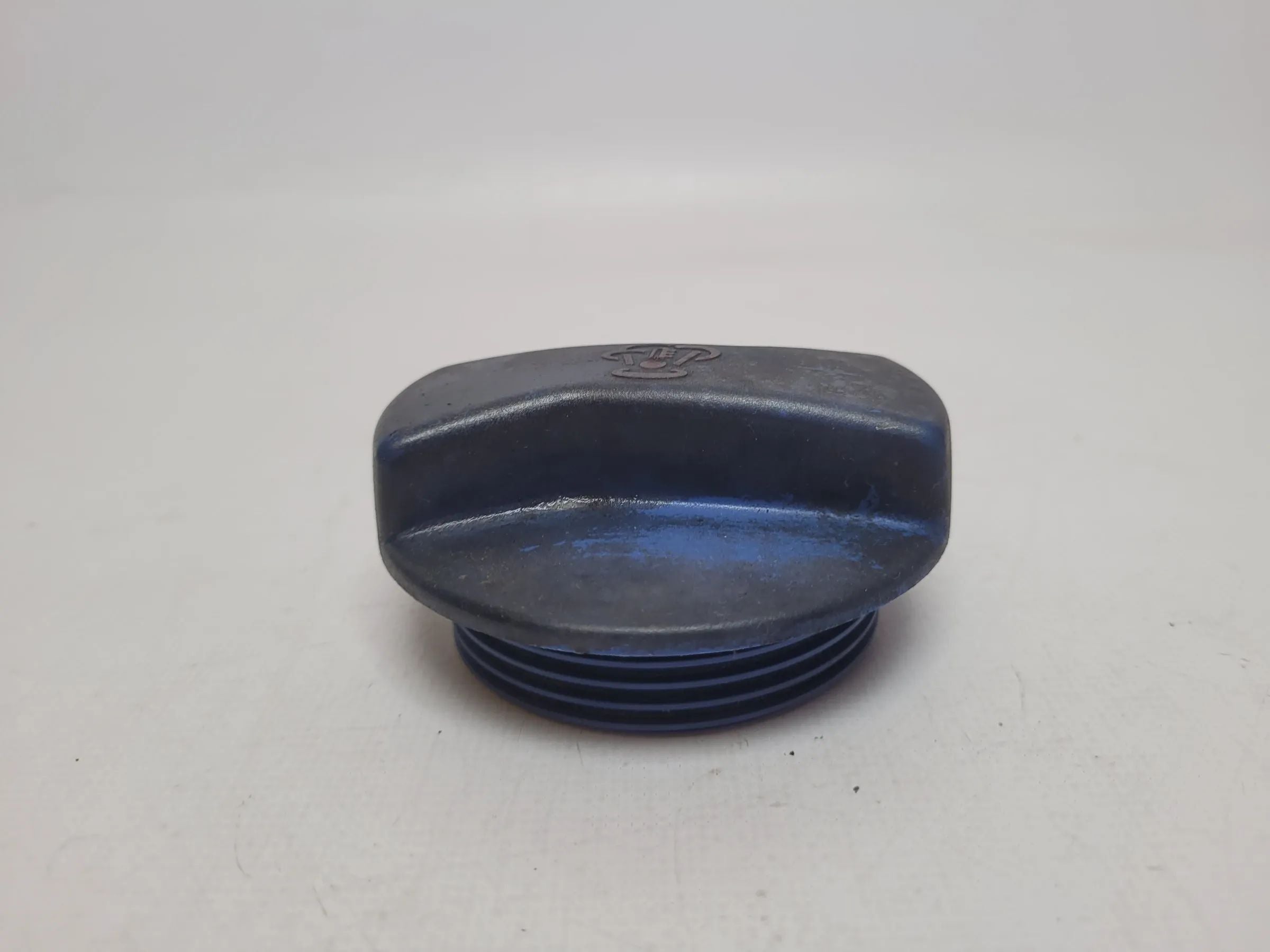 Original Audi A6 (4B2/4B4) Verschlussdeckel Ausgleichbehälter 1J0121321A