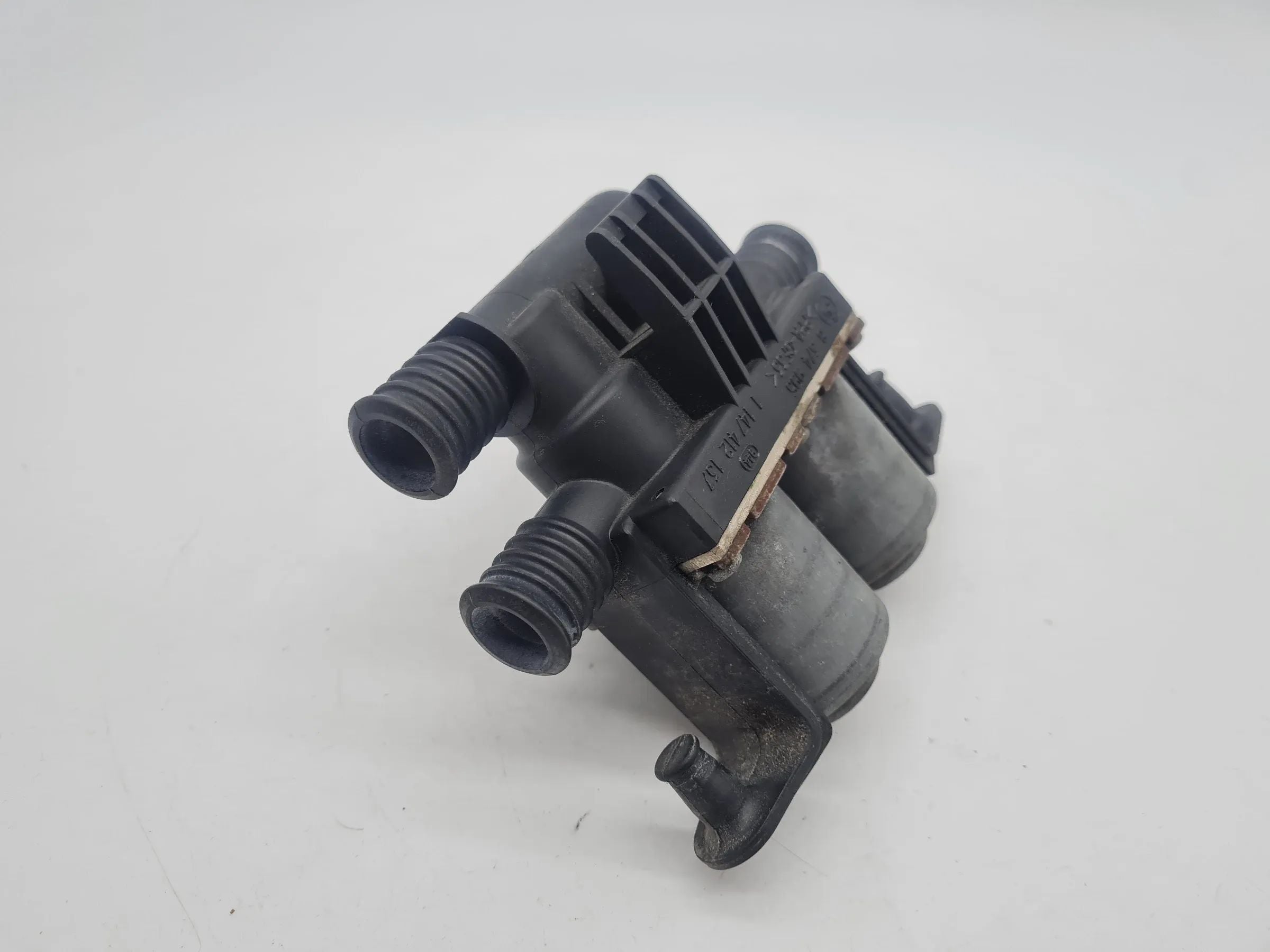 Original BMW 5er/X5/7 (E39/E53) Klima Wasserventil 64.12-8374995
