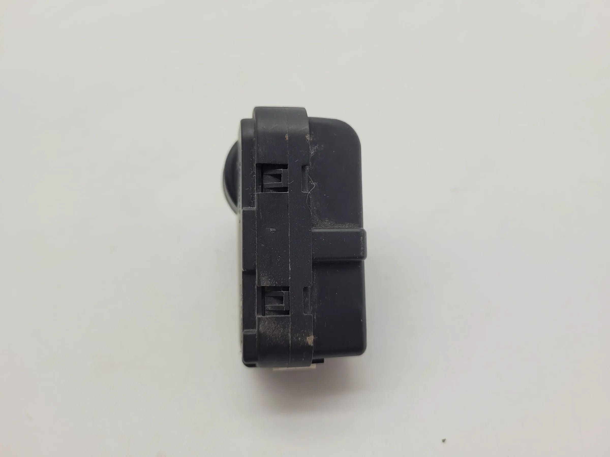 Original Opel Meriva A Stellmotor Leuchtweitenregulierung (L/R) (93321052/53)