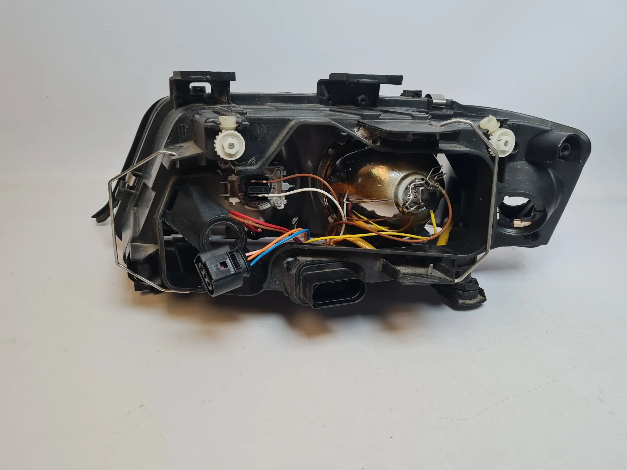 Original Audi A6 (4B2/4B4) Scheinwerfer / Frontleuchte Rechts 4B0941004