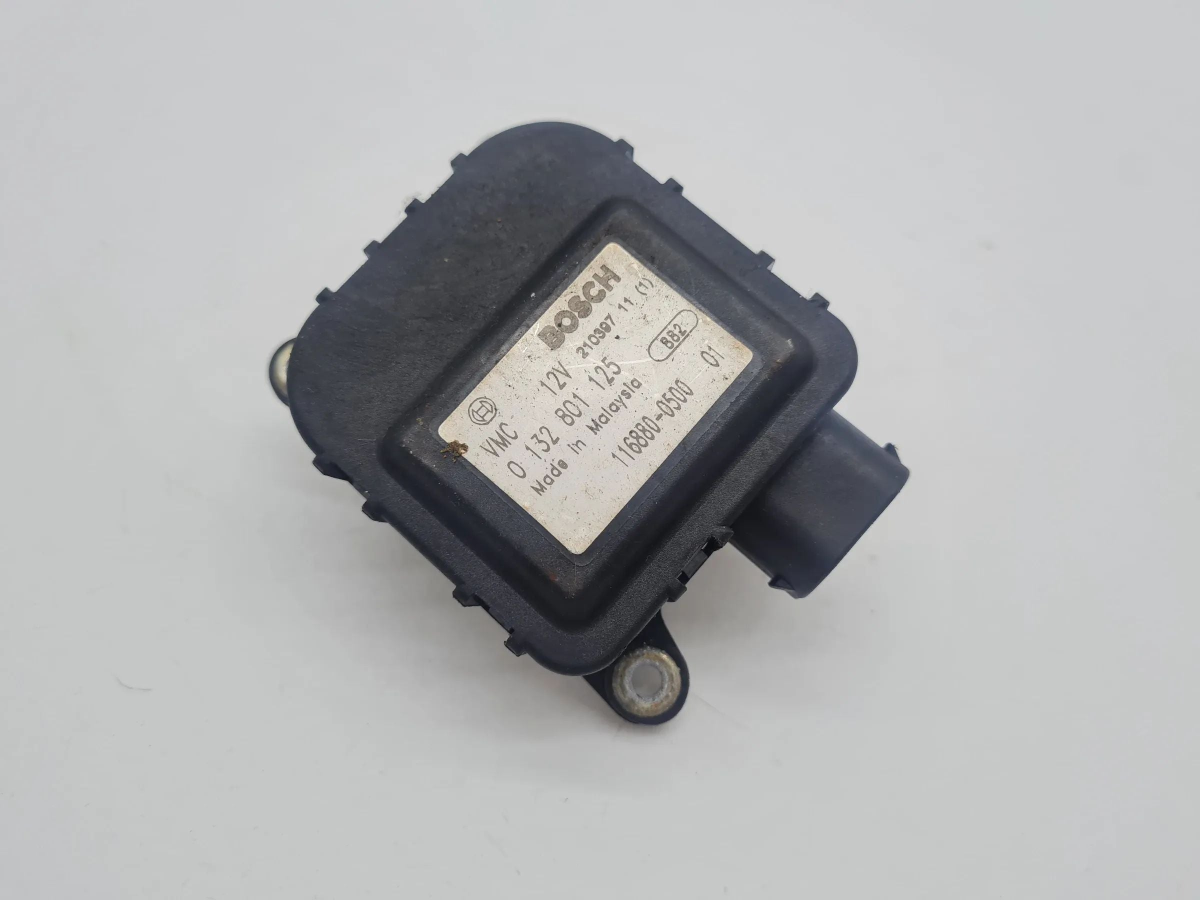 Original Audi A6 (4B2/4B4) Stellmotor Temperaturregelklappe 0132801125