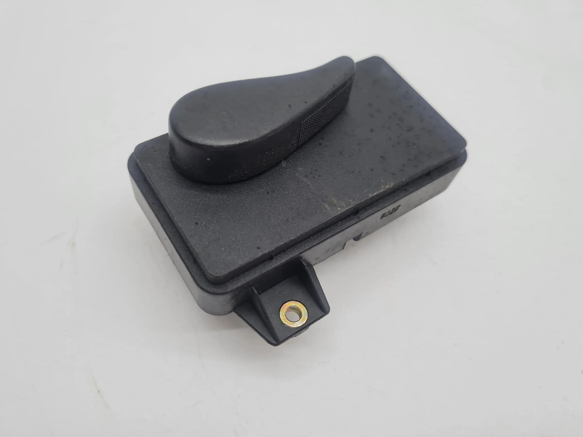 Original Audi A6 (4B2/4B4) Schalter Sitzhöhenverstellung Rechts Vorne 8L0959766