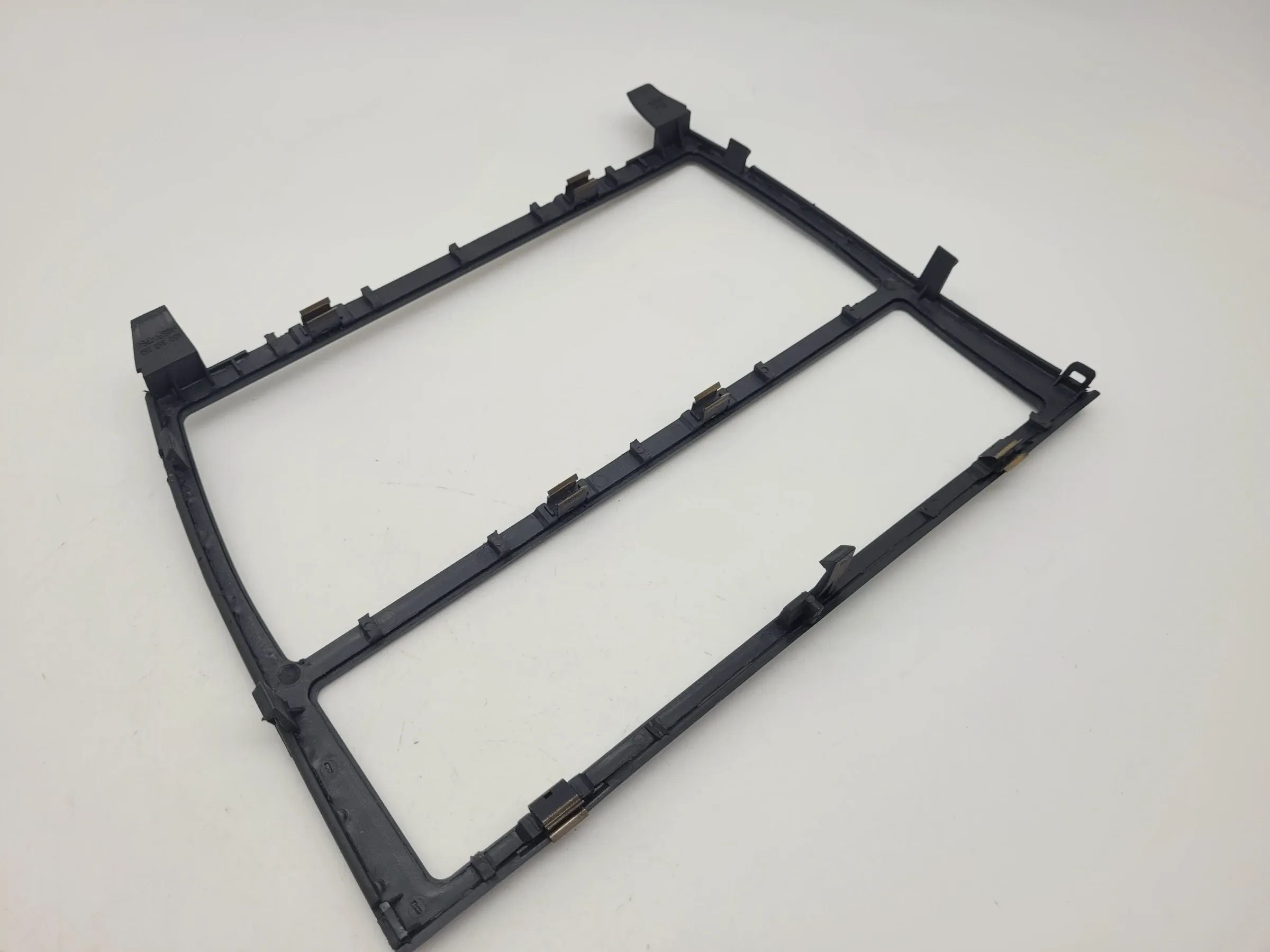 Original Audi A6 (4B2/4B4) Radiorahmen Blende Verkleidung 4B0863263