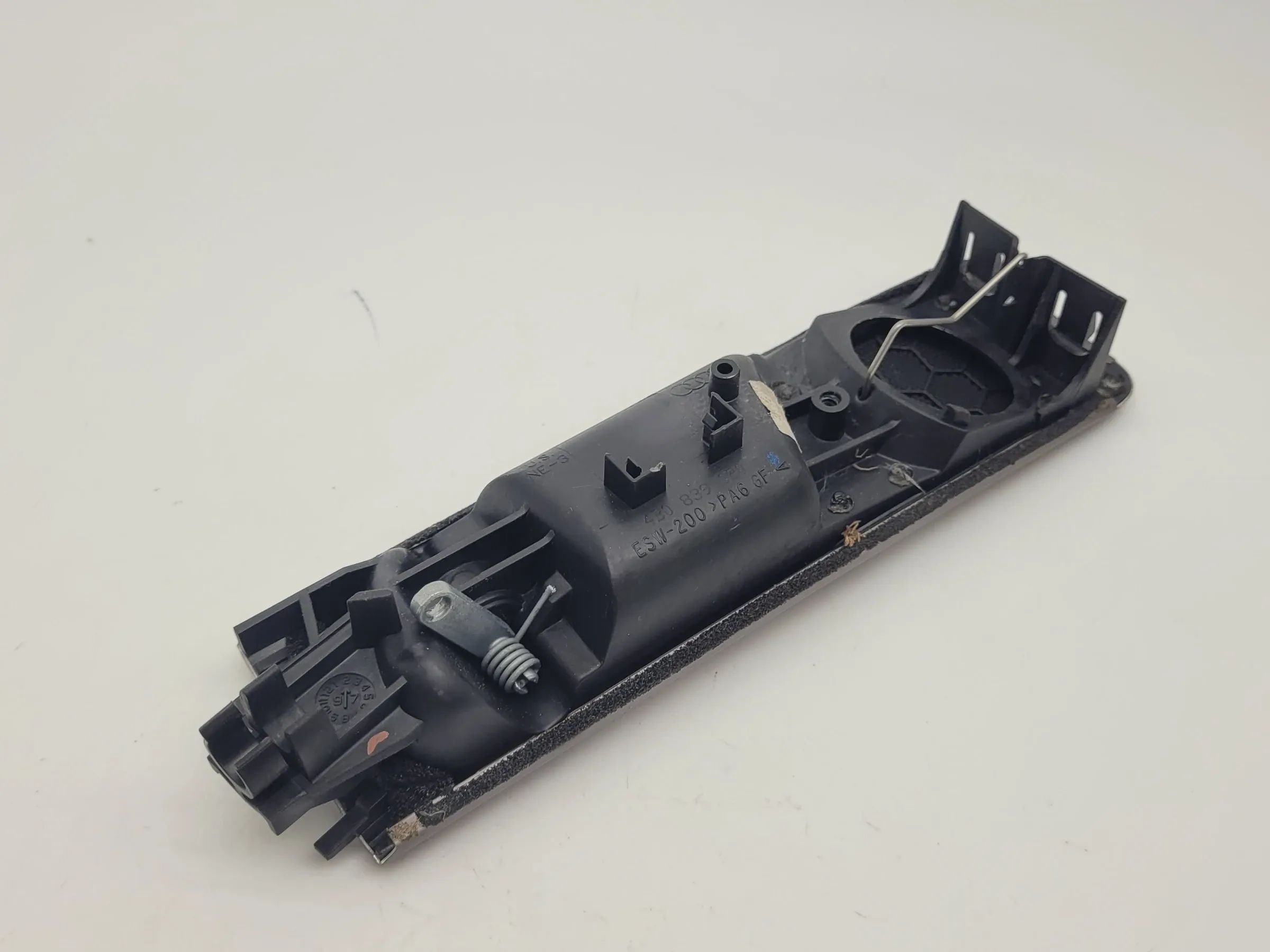 Original Audi A6 (4B2/4B4) Türöffner Türgriff Innen Hinten Rechts 4B0839020