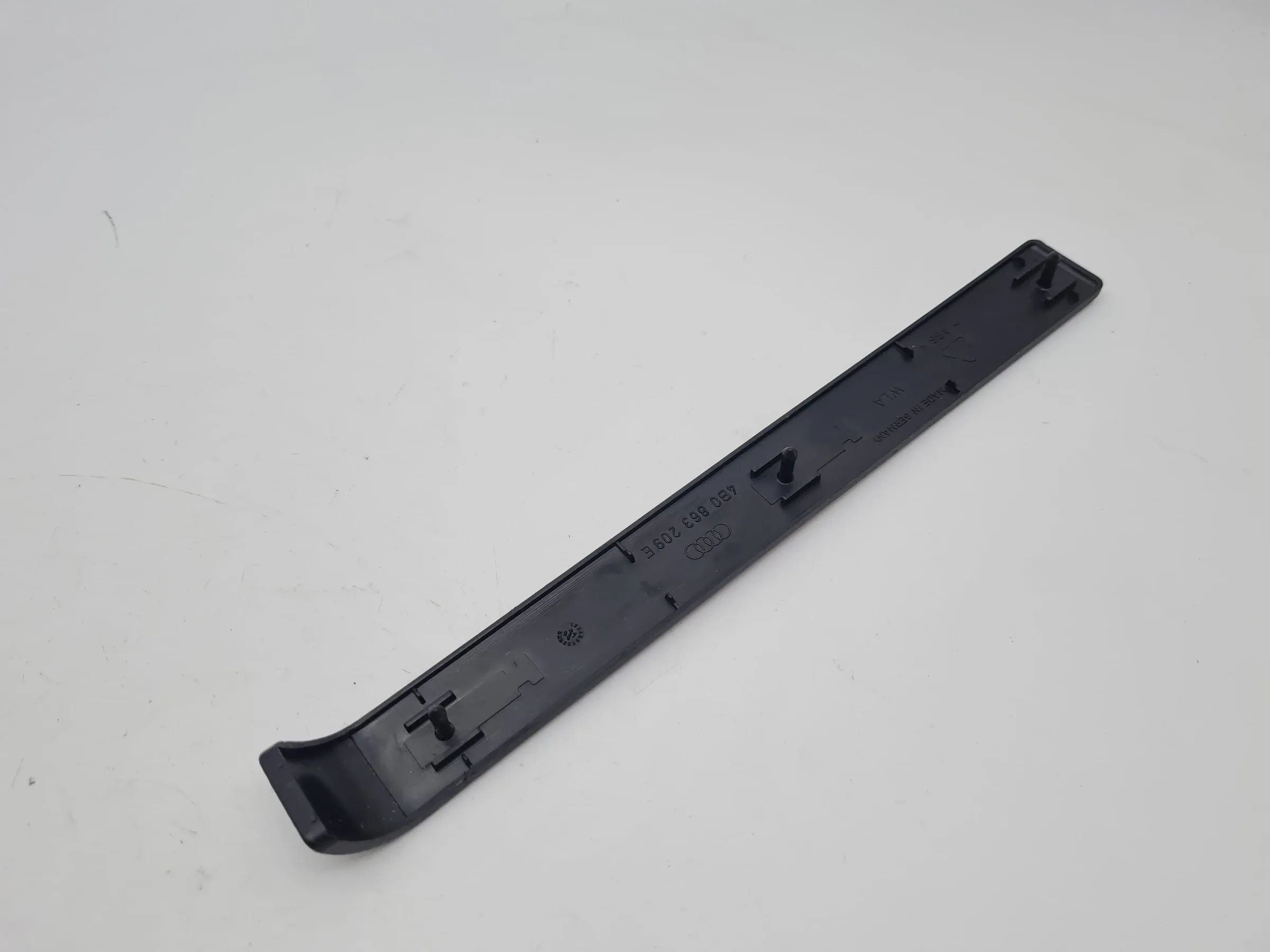 Original Audi A6 (4B2/4B4) Abdeckung Blende Mittelkonsole 4B0863209E