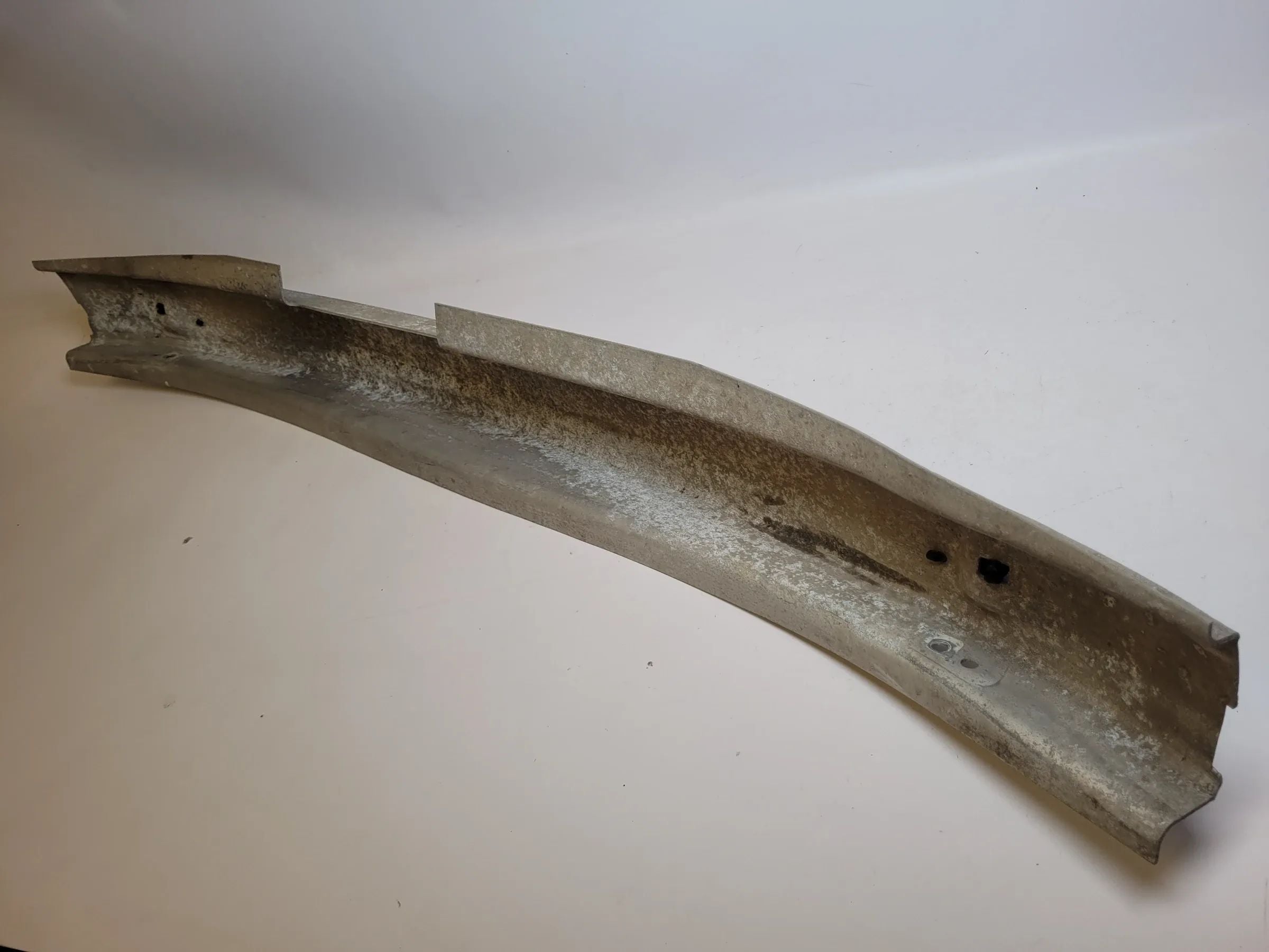 Original Audi A6 (4B2/4B4) Träger Stoßstange Stoßfänger Hinten 4B580799 3/4