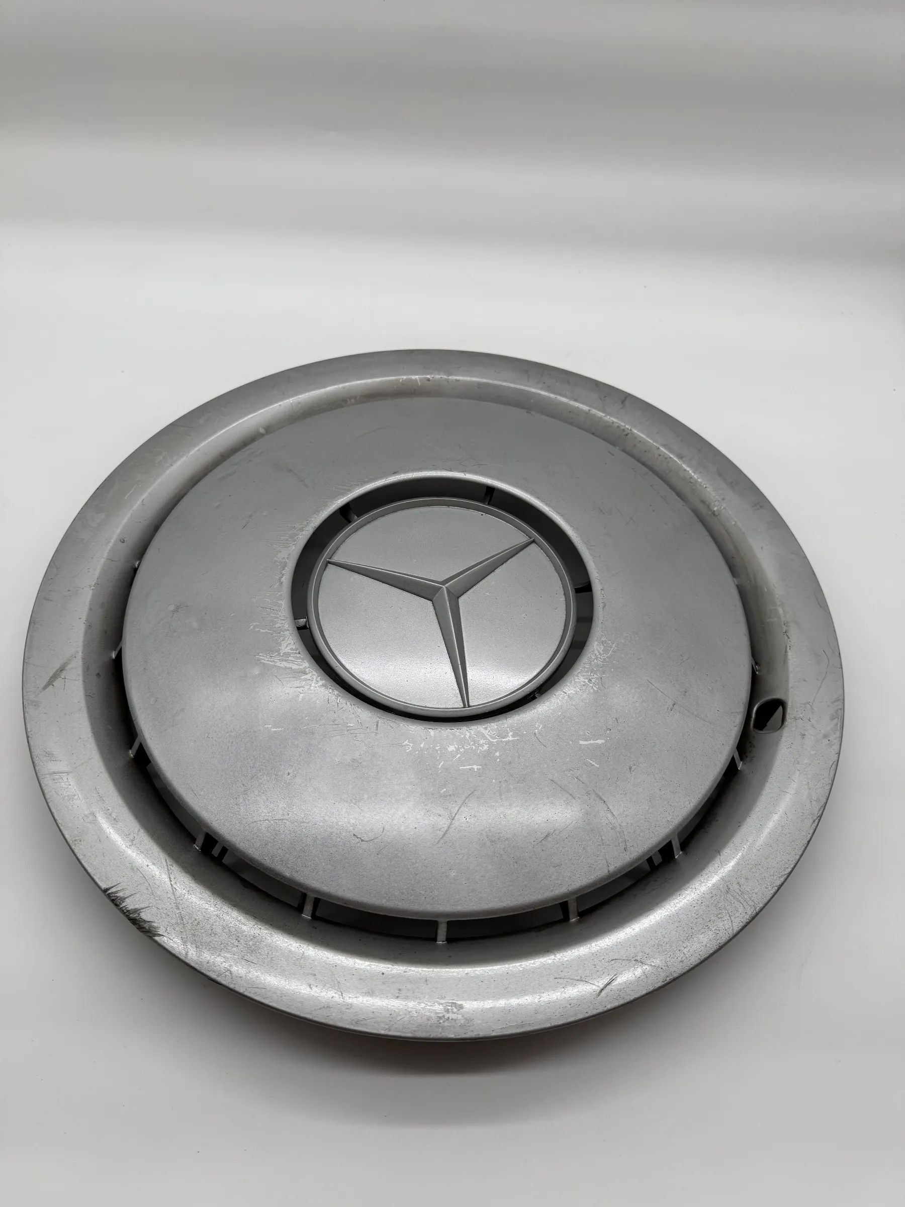 " MERCEDES BENZ E-CLASS W124 S124 A124 C124 HUB CAP 15 INCH A1244010224 " 
