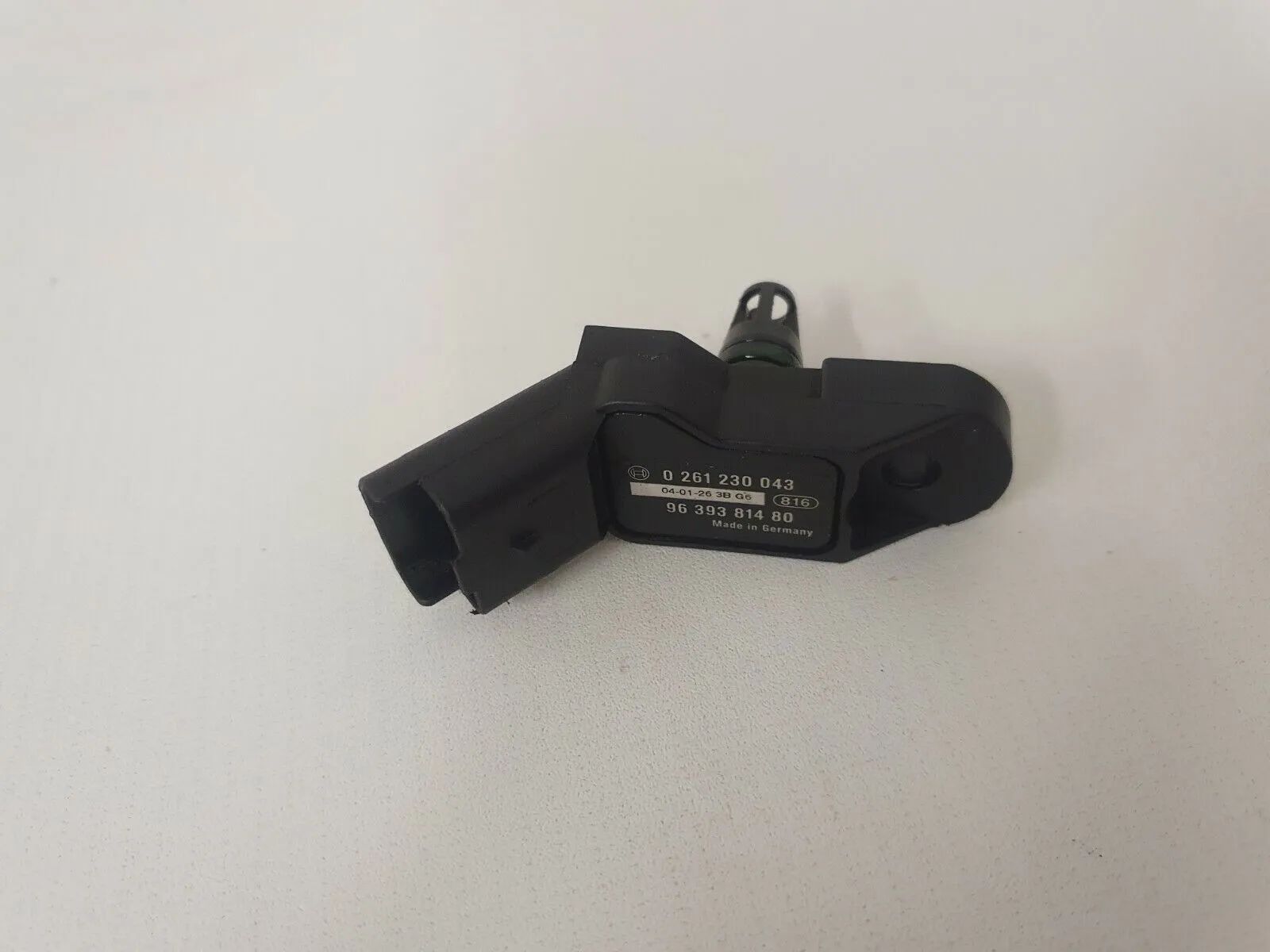 Sensor Peugeot 206CC 1.6 16V 80KW 0261230043 Intake Manifold Pressure Sensor 9639381480 