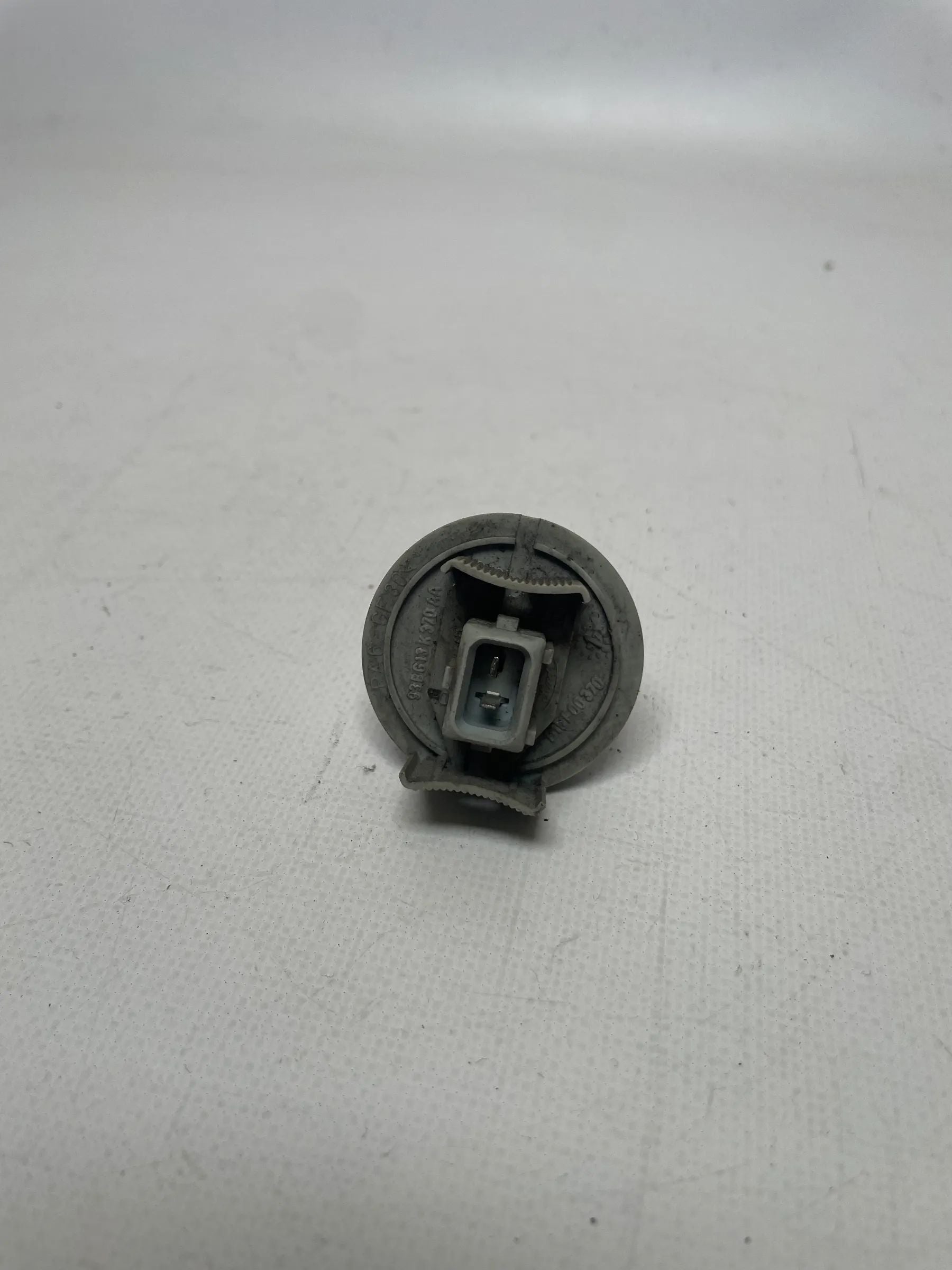 Original Ford Mondeo (BAP) Lampenträger Rechts Vorne 93BGI3K370AA