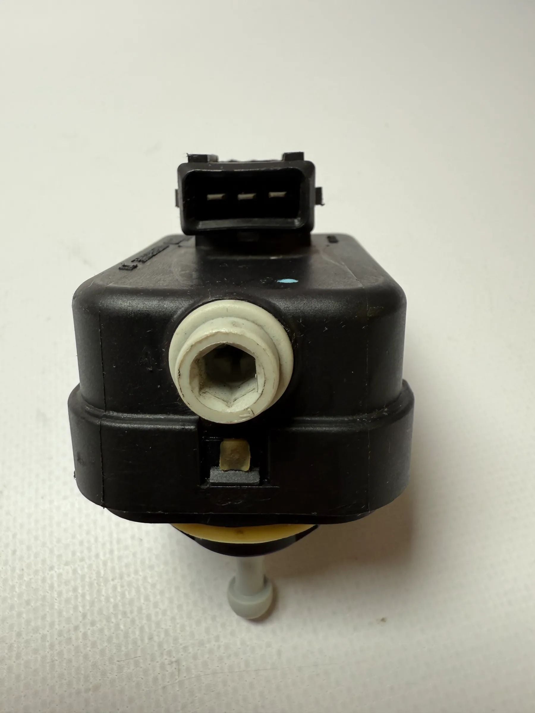 Motor de Regulação de Alcance dos Faróis Original NISSAN Micra III / Note 89028944