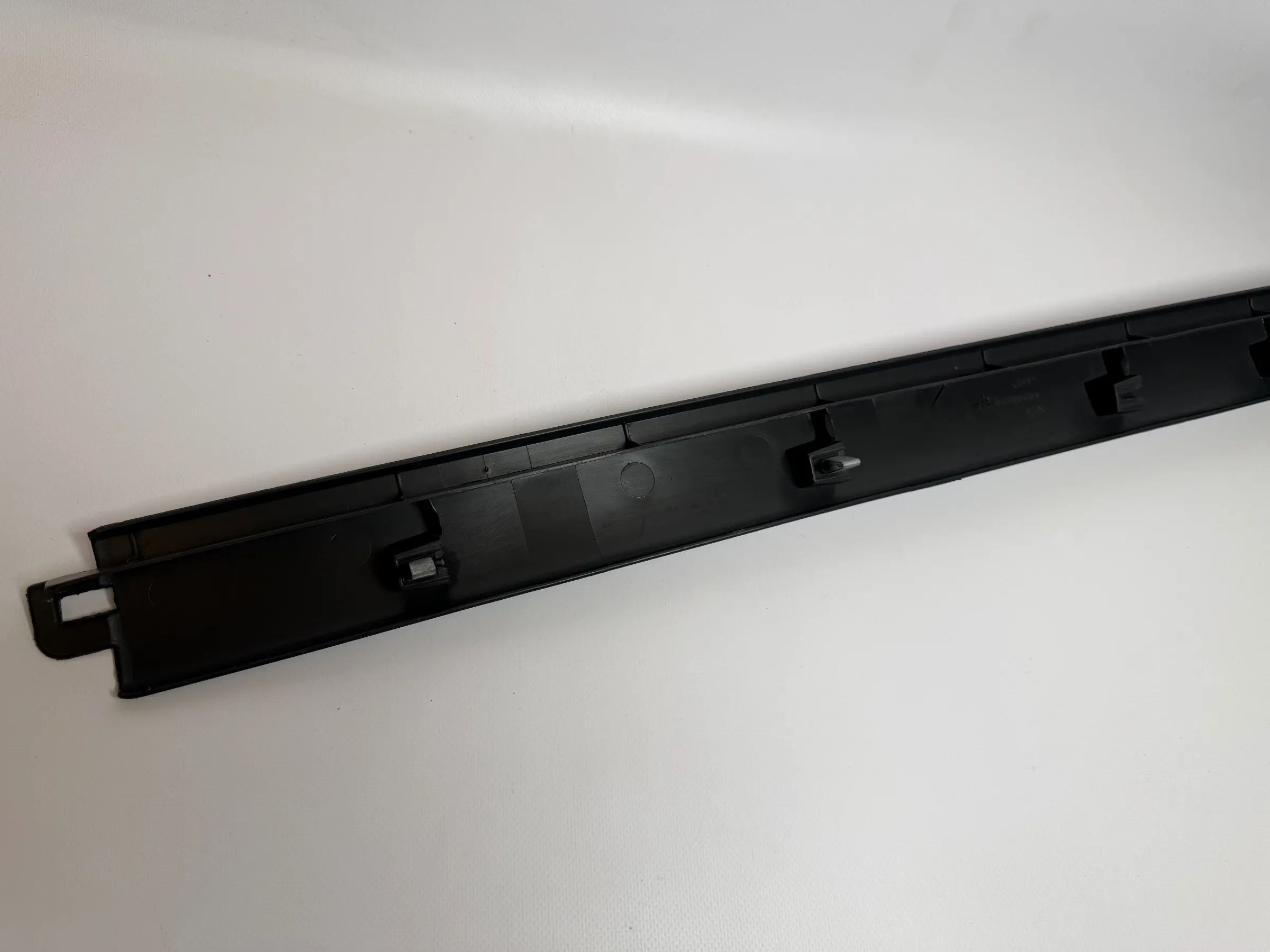 Originele Audi A3 S3 8L 2-deurs Instaplijst Voetlijst Links 8L3853905