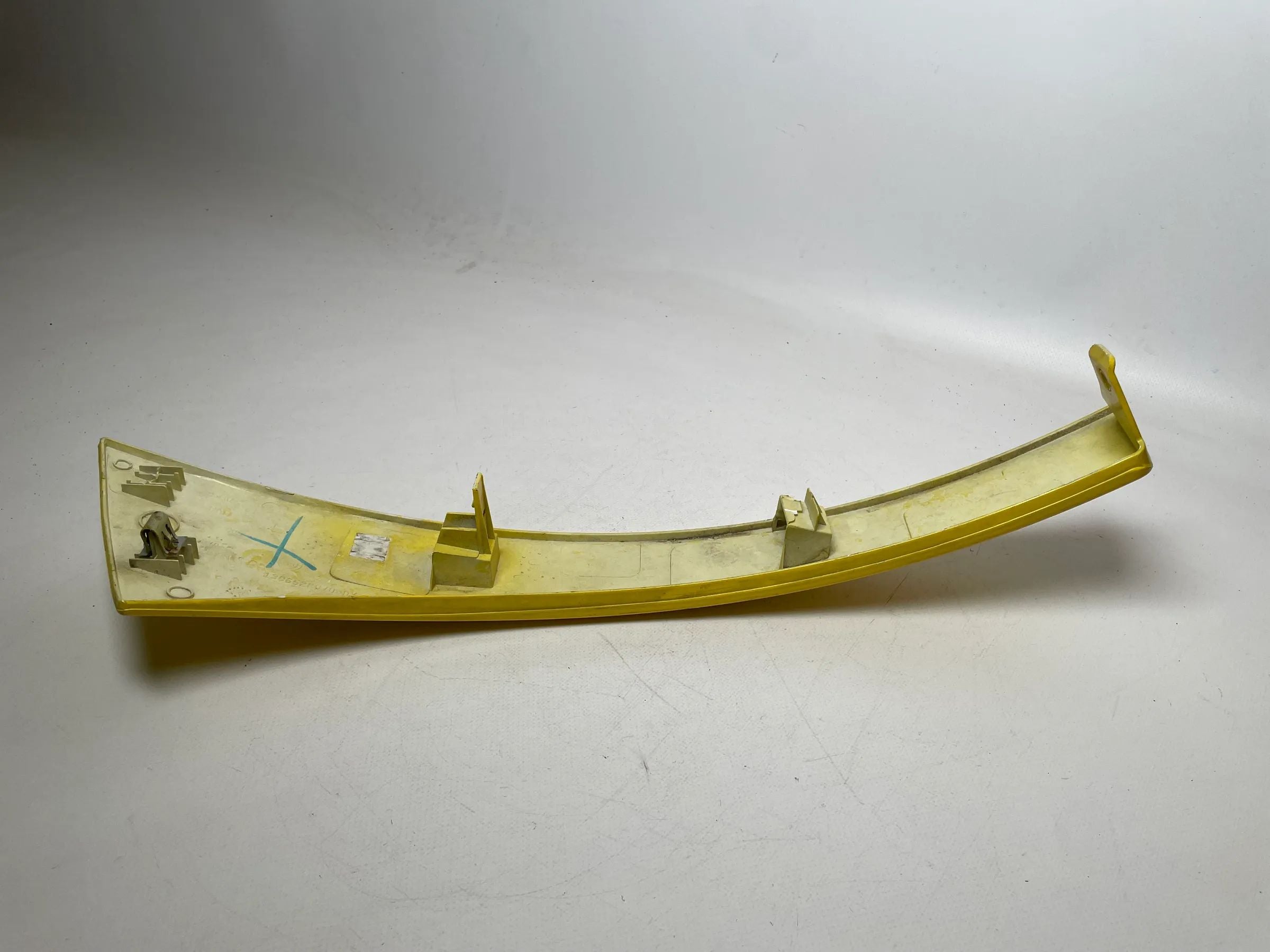 Orig. Fiat Ducato C.-Jumper P.-Boxer Verkleidung Scheinwerfer R 1306528070DX