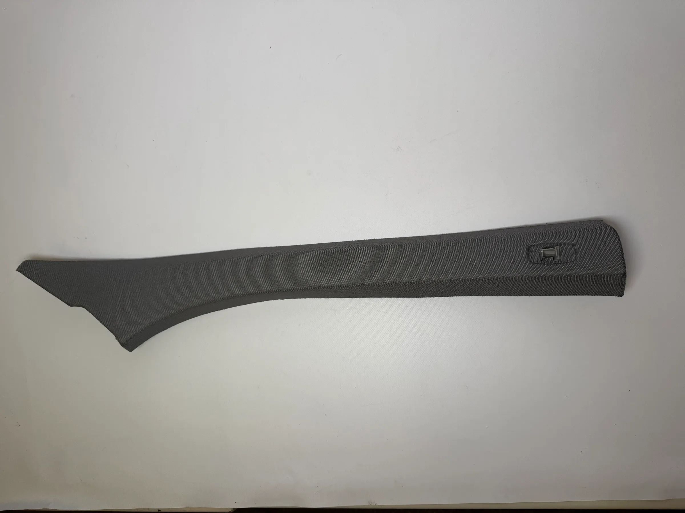 Oryginalna osłona słupka A prawa Opel Astra H (L48/A04) 13113886 RH