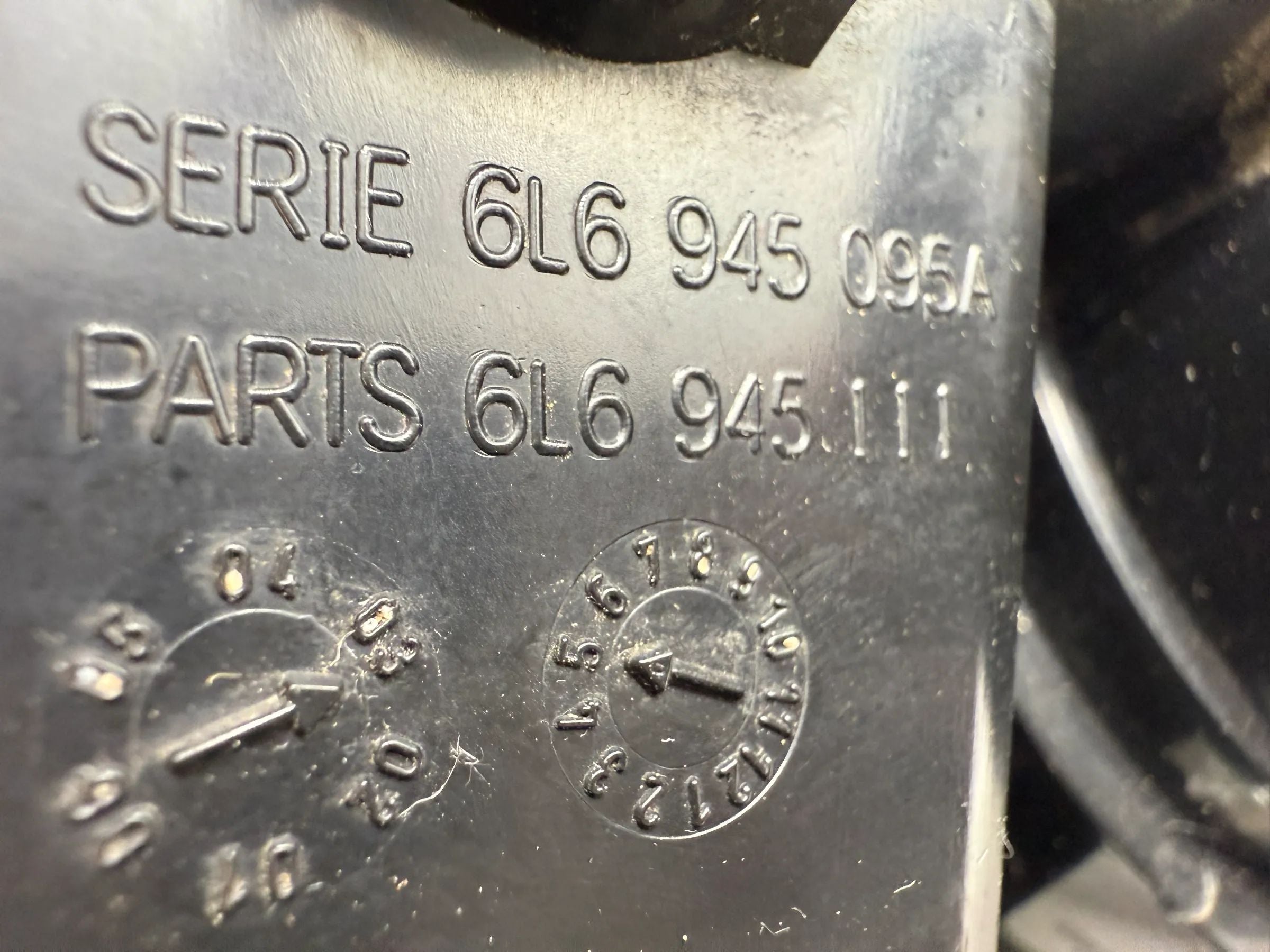 Original Seat Ibiza 3 III (6L1) Taillight / Rear Light Left 6L6945095A