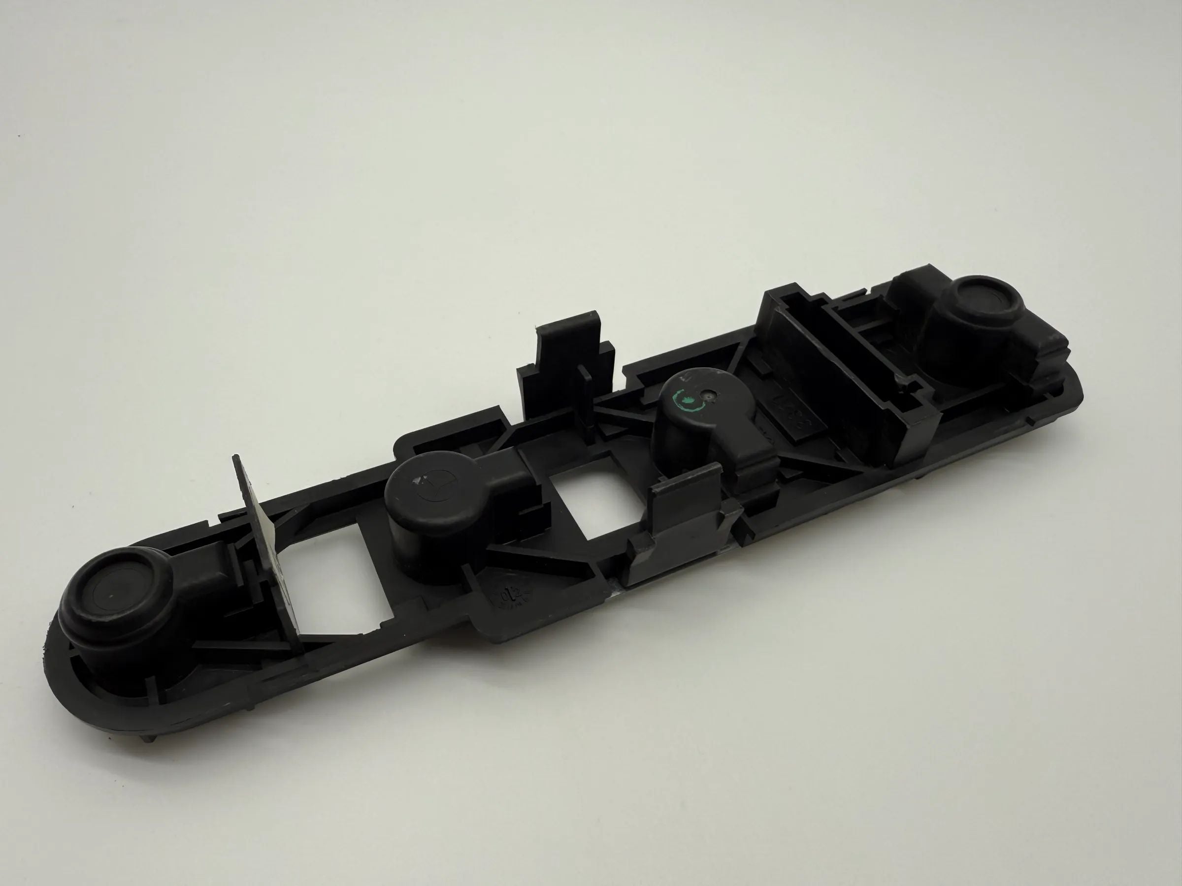 Original Mercedes-Benz A-Klasse W168 Lampenträger Rücklicht R/L Hinten ULO 3320